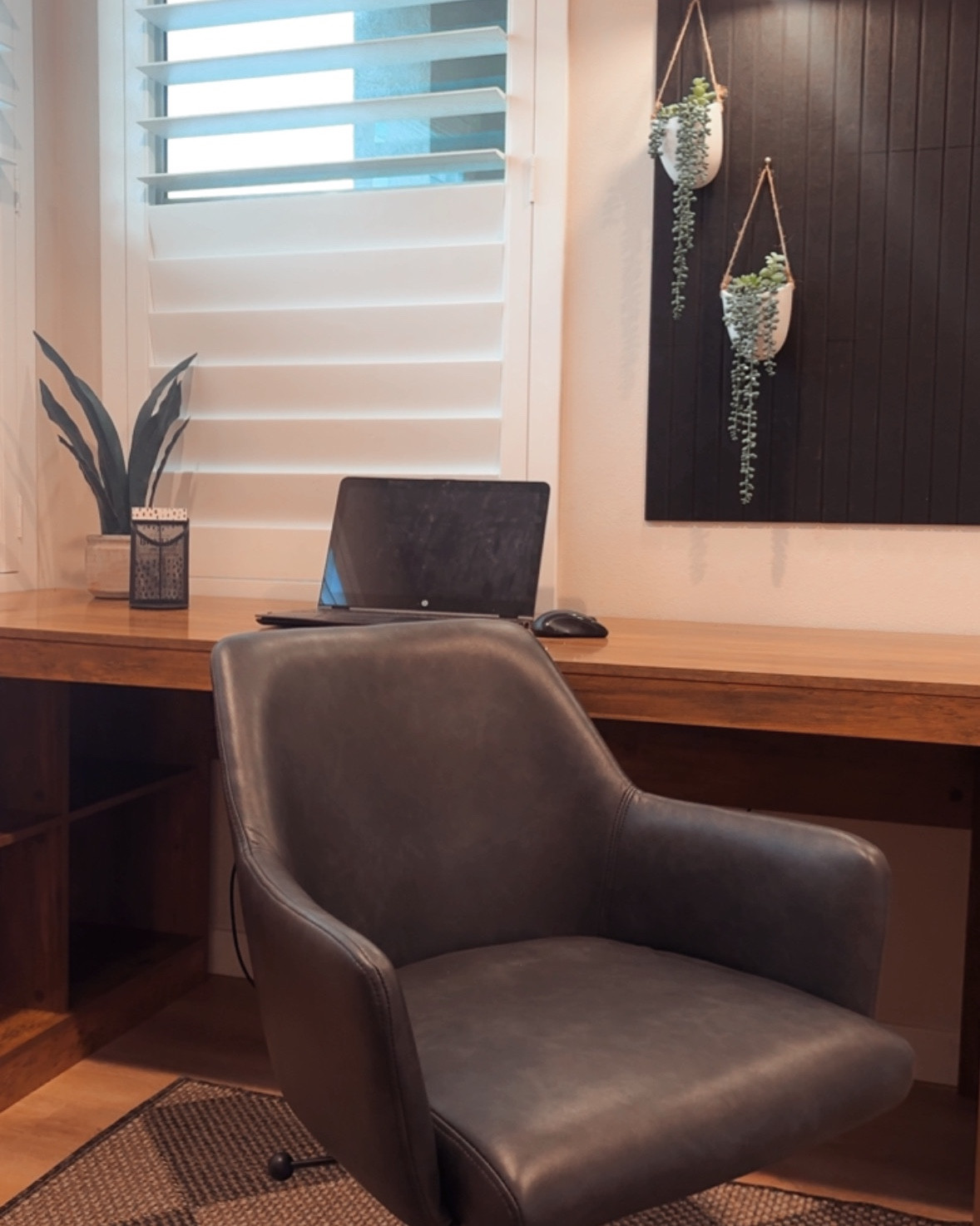 Better homes and garden Walmart office chair 

#LTKU #LTKHome #LTKSaleAlert