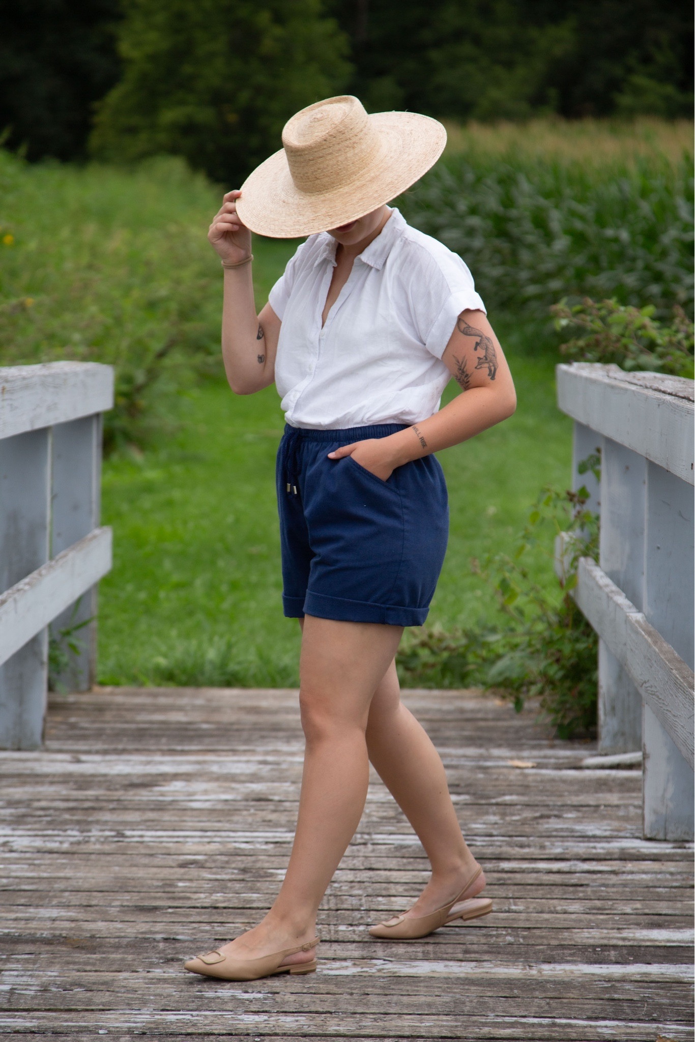 linen blouse for the end of summer 

#LTKworkwear #LTKSeasonal #LTKstyletip