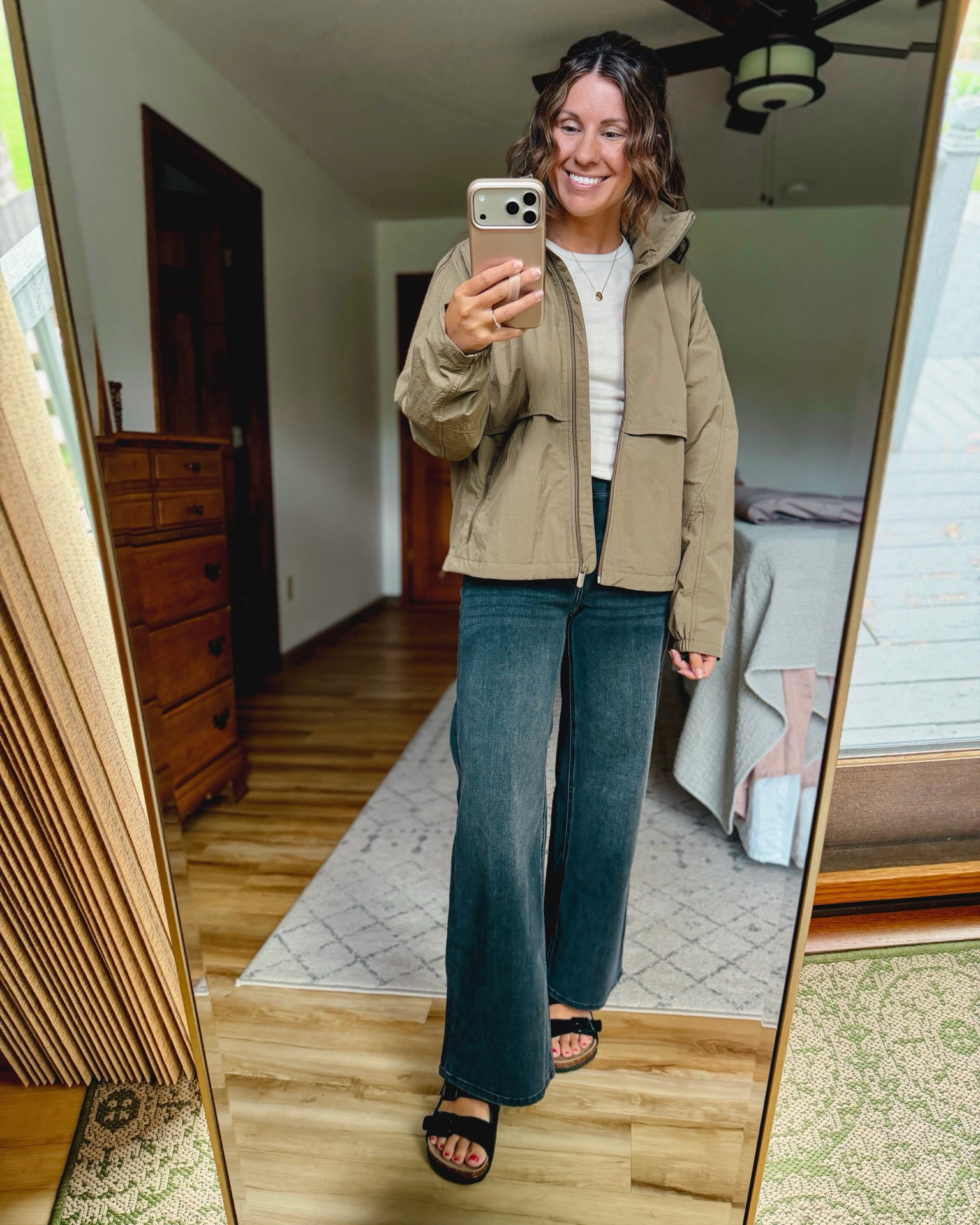 Early fall layered outfit🖤

Small in my tee, small in my wind breaker jacket (praline color—comes in and out of stock—love that it’s green or tan depending on the lighting), 24 in 28” inseam on my black wide leg jeans and 6 in my sandals 🖤

#LTKPetite #LTKSeasonal #LTKootd