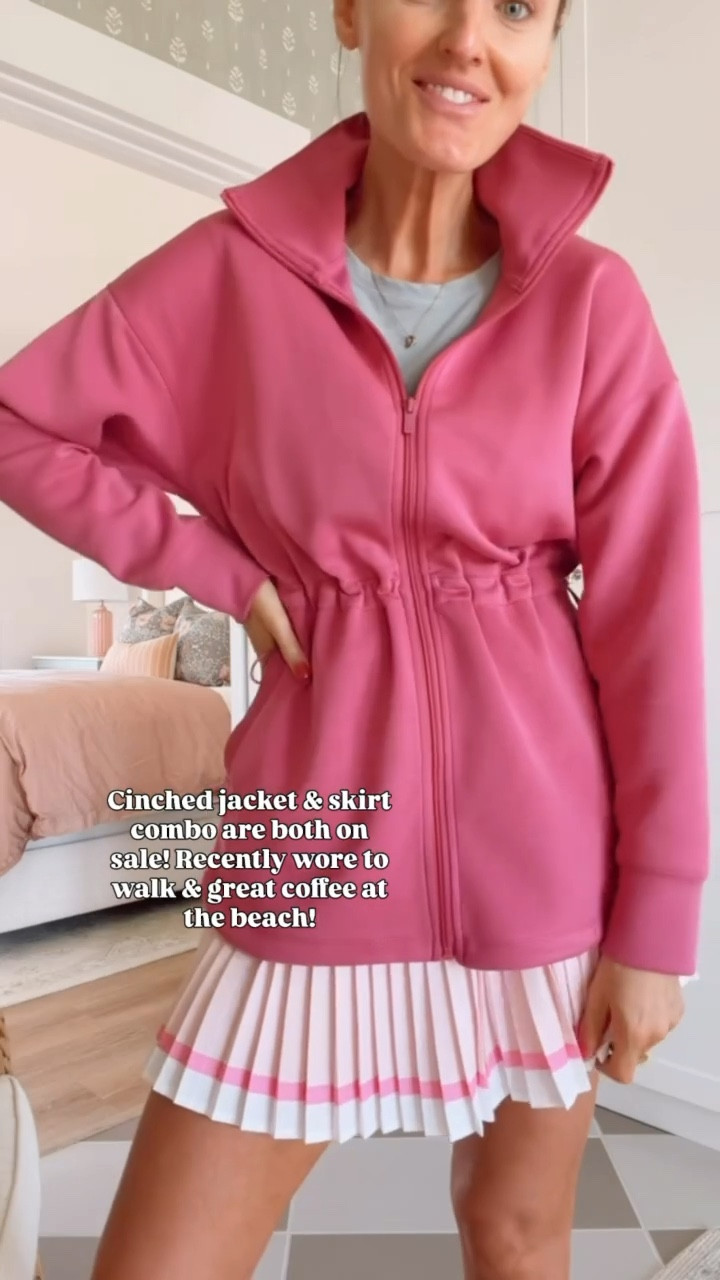 Wore this to walk to grab coffee at the beach this week! Love the pink! Wearing size S!

Loverly Grey, activewear, athleisure, Target sale, beach outfit, walking 

#LTKActive #LTKSaleAlert