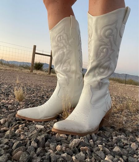 Wide Calf Cowboy Boots 

#LTKShoeCrush #LTKOver40 #LTKMidsize