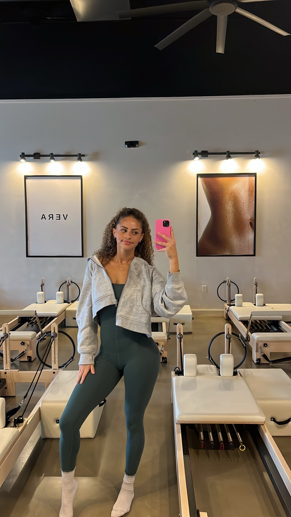 Pilates Outfit ✨



#LTKFindsUnder100 #LTKStyleTip #LTKActive