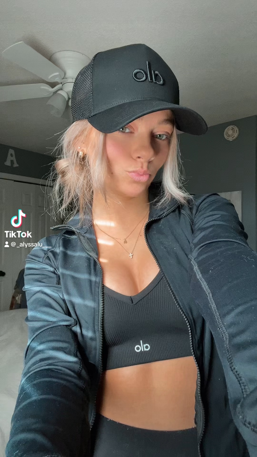 black workout fit. workout outfit. outfit. summer fit

#LTKstyletip #LTKfitness #LTKfindsunder100