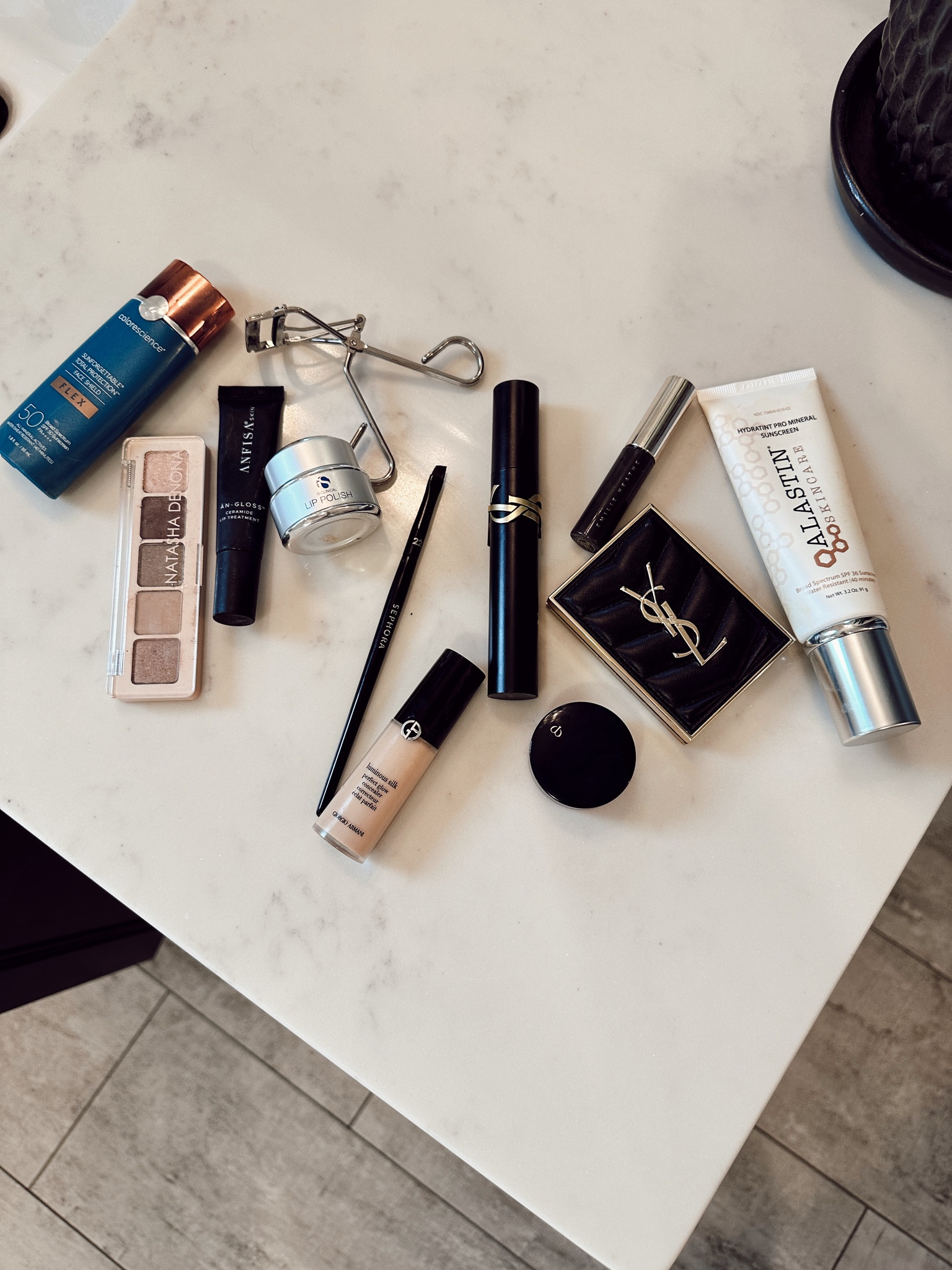 My everyday makeup favorites for a natural look. 


#LTKbeauty #LTKstyletip #LTKSeasonal