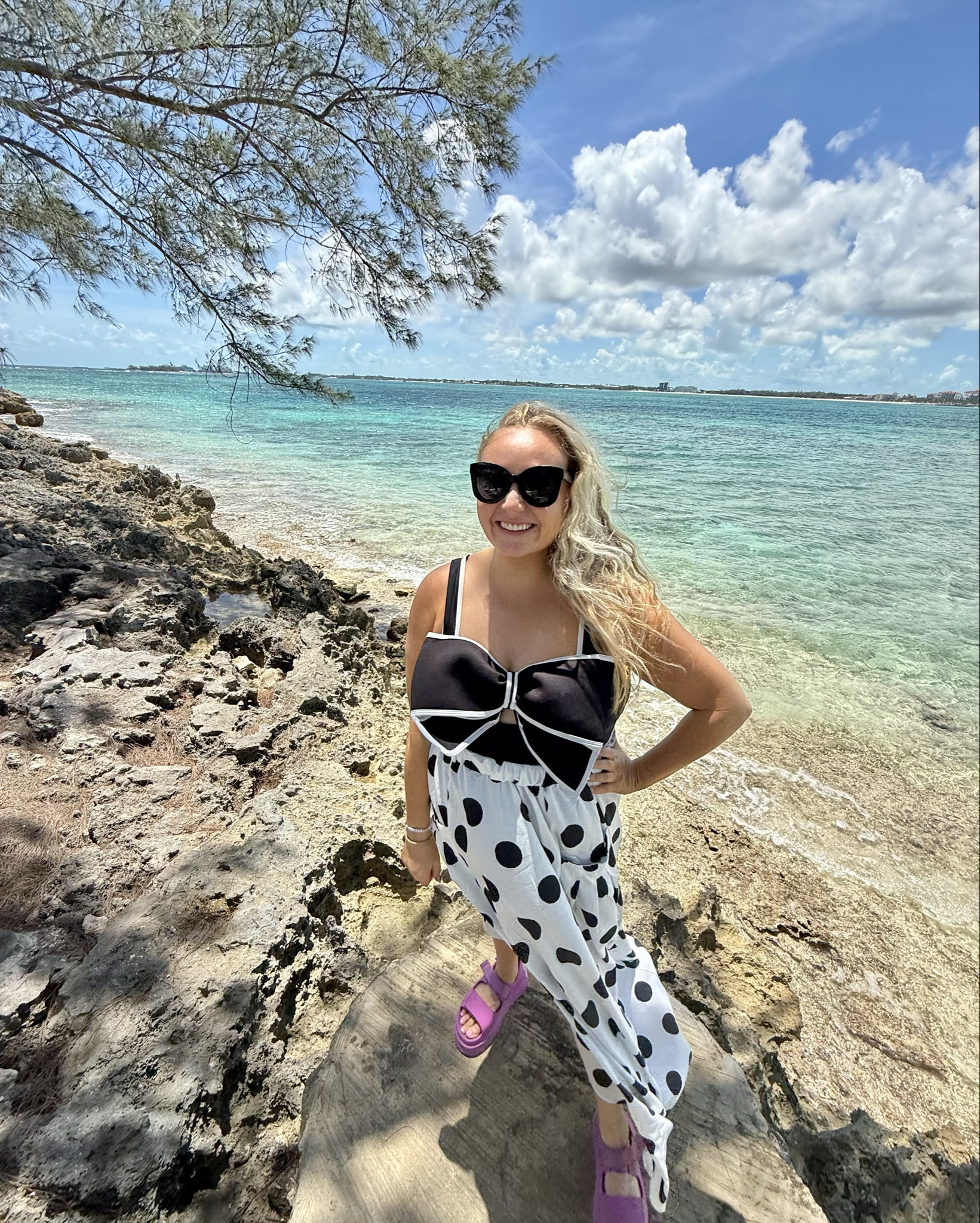 sunshine & summer time ☀️

#LTKSeasonal #LTKTravel #LTKFindsUnder50