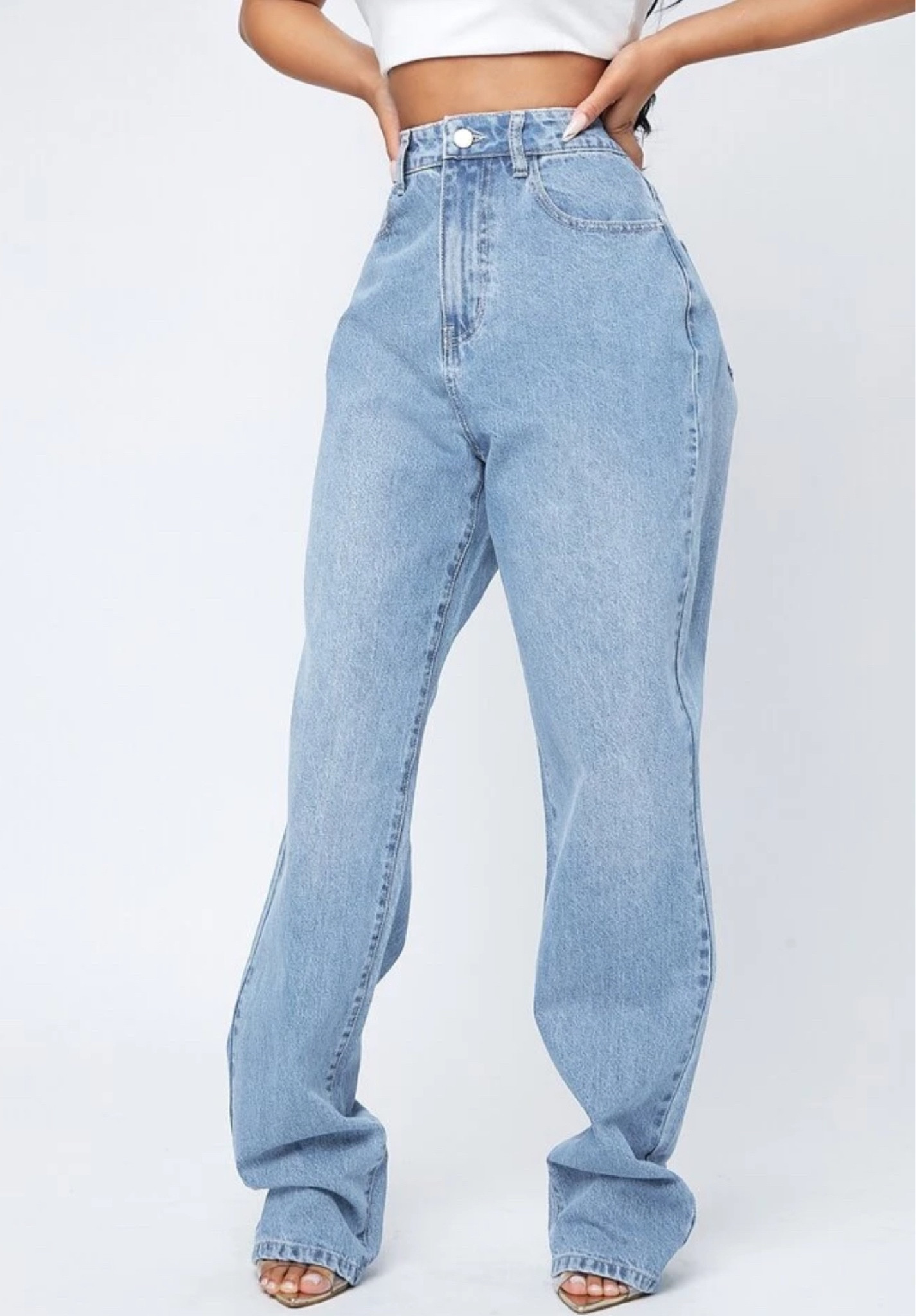 High waisted jeans non stretch 

#LTKsalealert #LTKmidsize #LTKstyletip