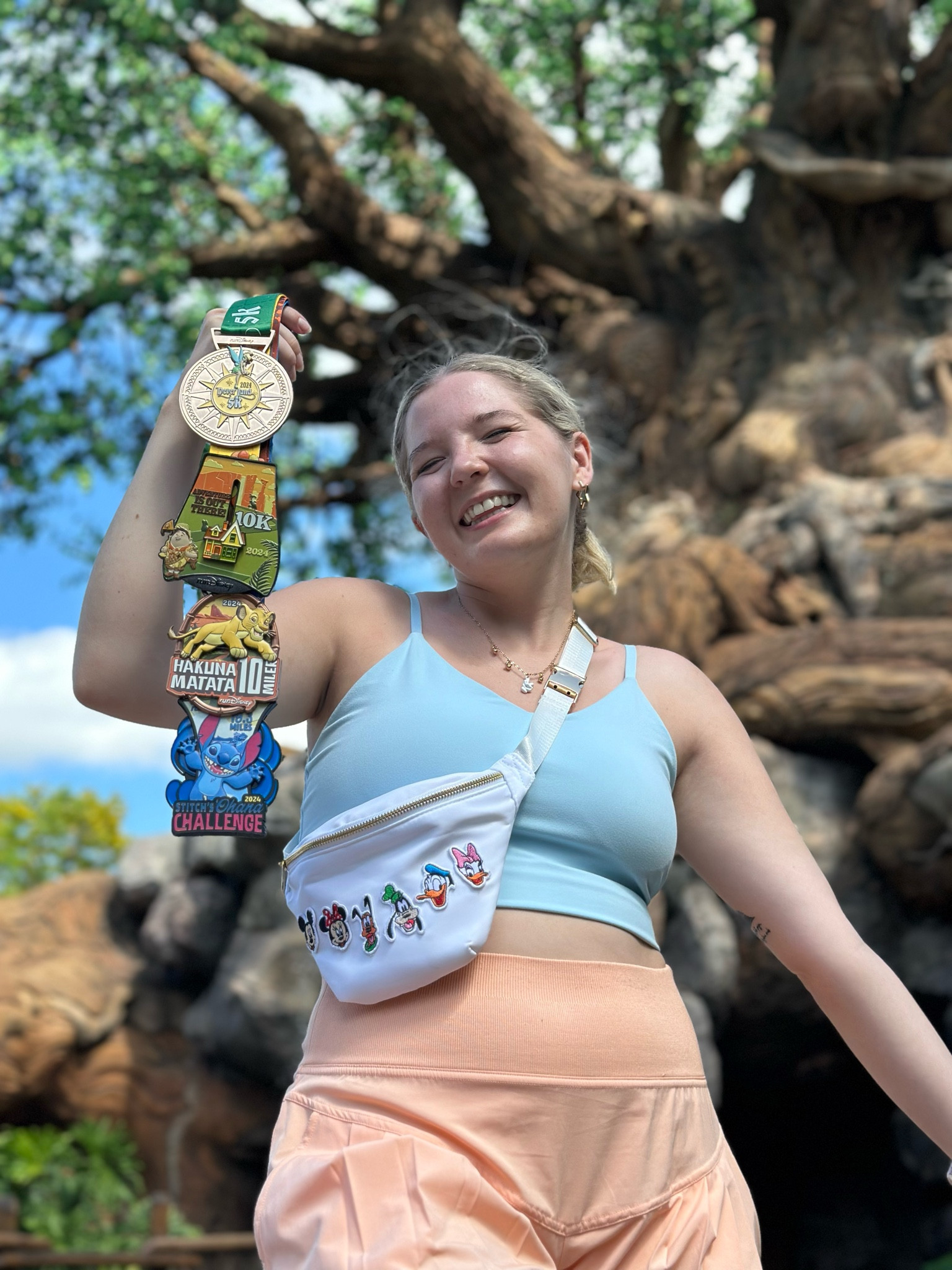 Cute and comfortable casual park fit #waltdisneyworld #animalkingdom #summerr

#LTKActive