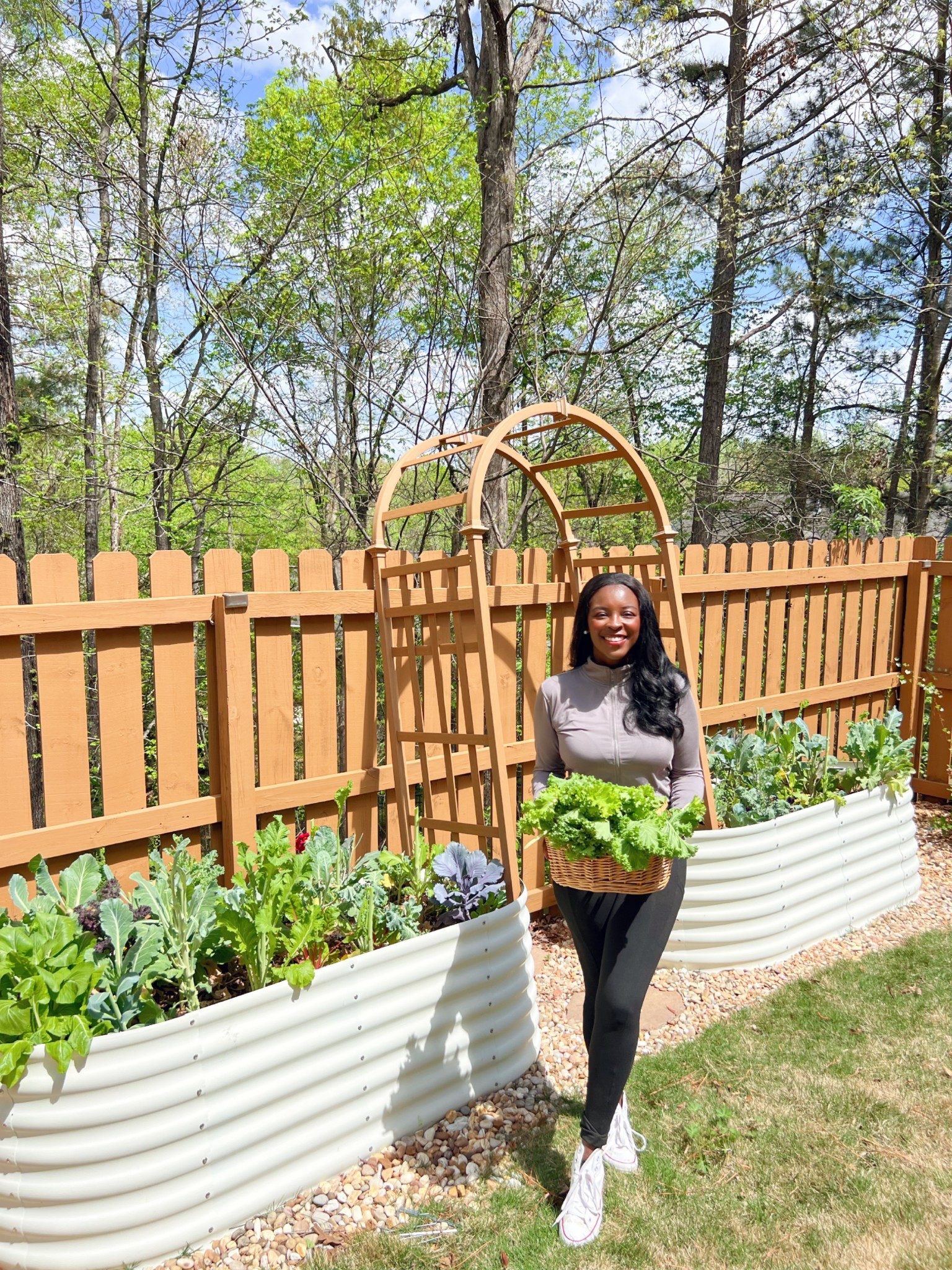 Garden fresh! 

Spring garden, outdoor outfits, athletic, athleisure, leggings, gardening, raised beds, tights 

#LTKHome #LTKSeasonal #LTKActive