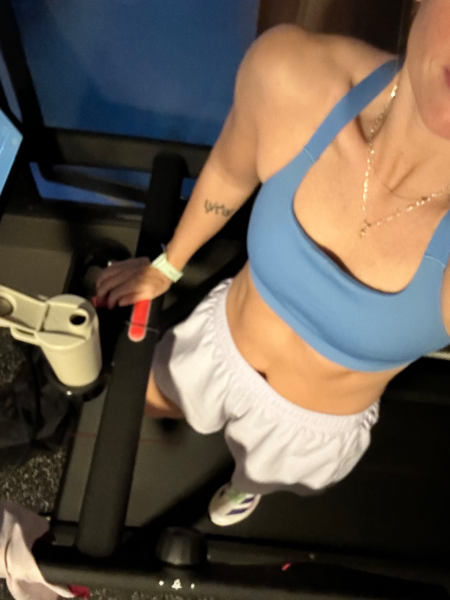 2.5 shakeout miles + core

@lululemon bra & shorts (size small), @adidas run TTS

#LTKfitnessgoals #LTKmorningroutine #LTKActive