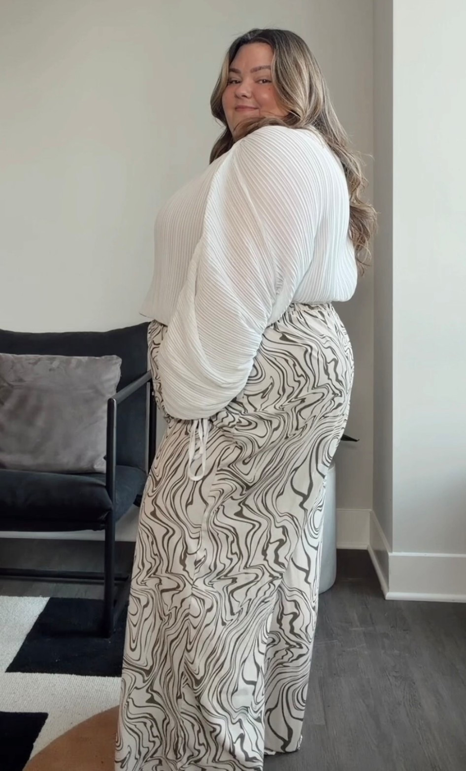 work at 9, wedding gowns at 5… how do you dress for that?
plus size work outfit details: 
• lounge set: klassy size 3X
• dress: anthropologie size 20
• pants: amazon - size 3X
• blouse: eloquii - size 20
(I’m usually a size 29 & I’m 5’2)

#LTKPetite #LTKWorkwear #LTKPlusSize