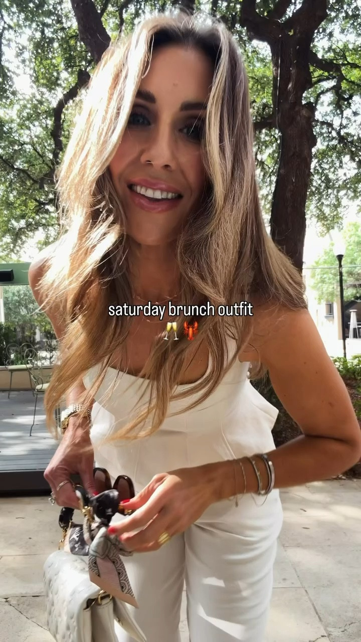 Saturday brunch but make it effortless. This set is one of those throw on and feel instantly put together looks, lightweight, flattering, and perfect for warm days

brunch outfit, neutral outfit, summer set, elevated casual, weekend style, themominstyle 

#LTKootd #LTKSeasonal #LTKMothersDay