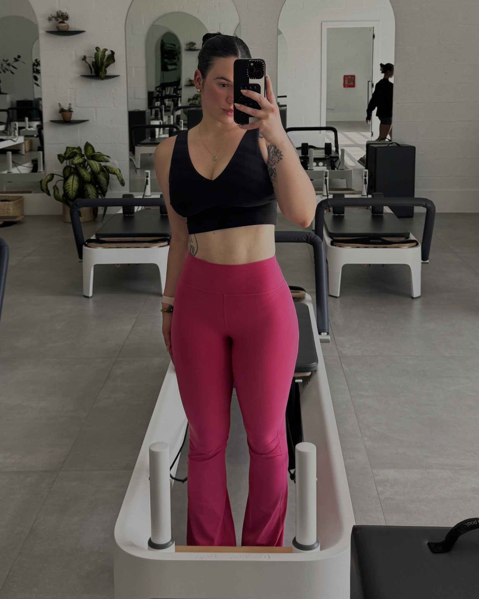 Sport bra: S (me queda algo grande)
Pants: 4

#LTKMidsize #LTKFindsUnder100 #LTKActive