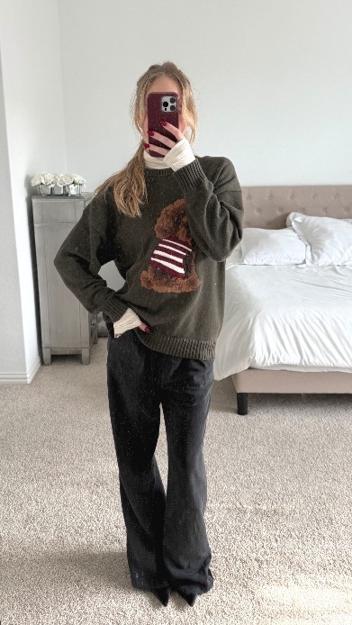 cozy church ootd 🖤🐶
the sweater is Aritzia and sadly sold out — linked similar! 

#LTKCyberWeek #LTKGiftGuide #LTKHoliday