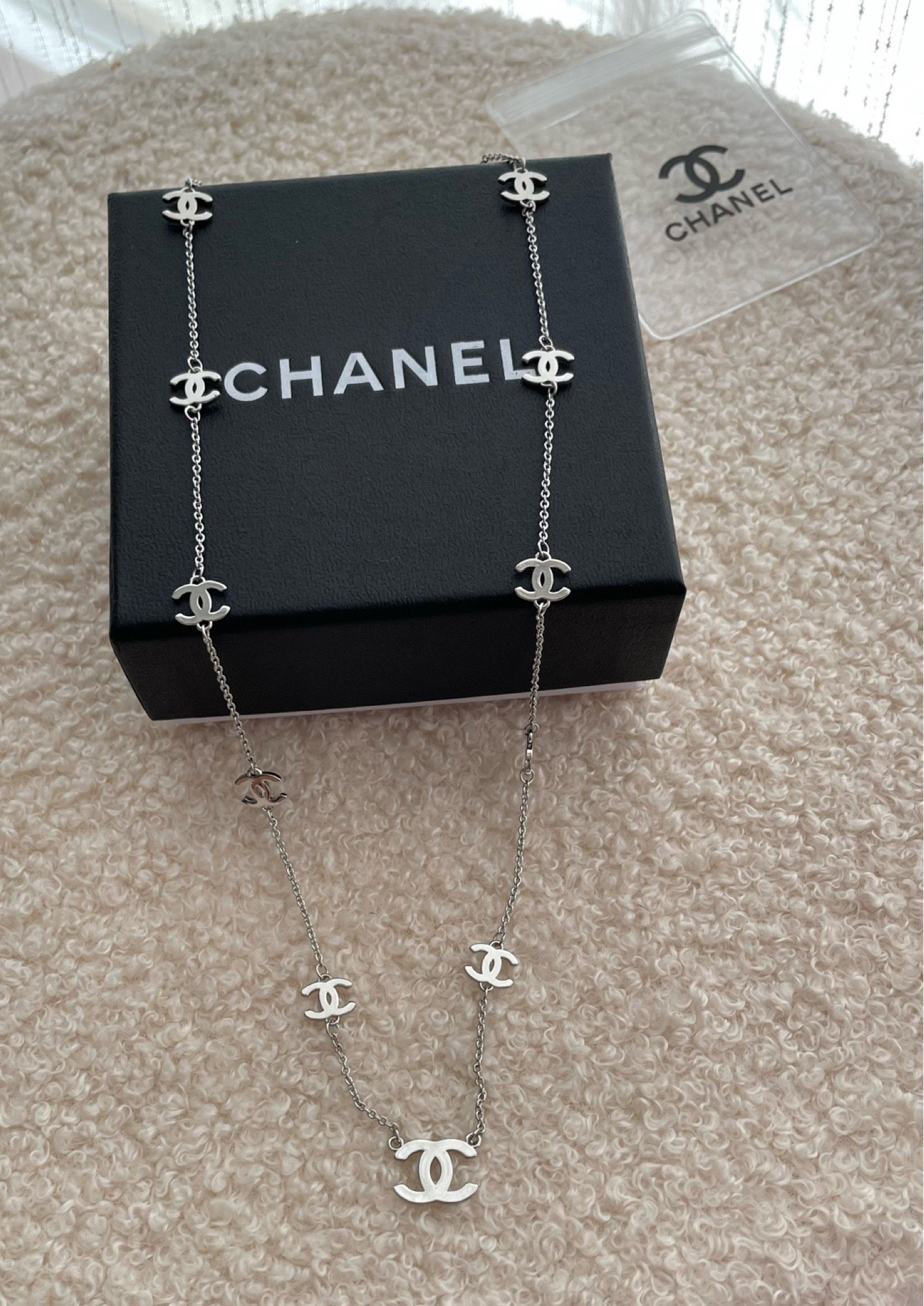 CHANEL NECKLACE 

#LTKsalealert #LTKunder50 #LTKstyletip