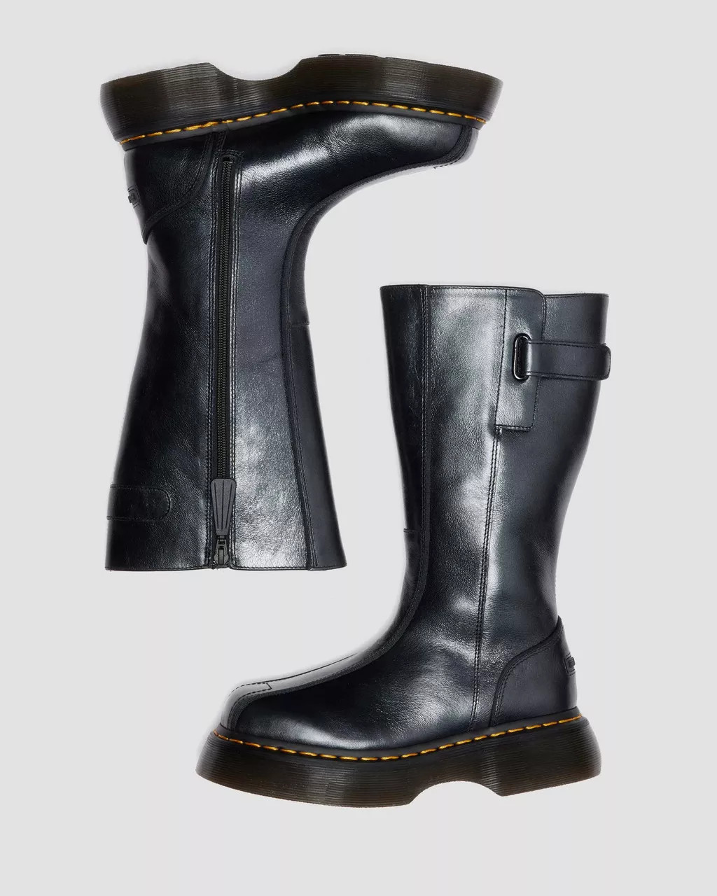 BUZZ HI in Black | Dr. Martens | Dr. Martens