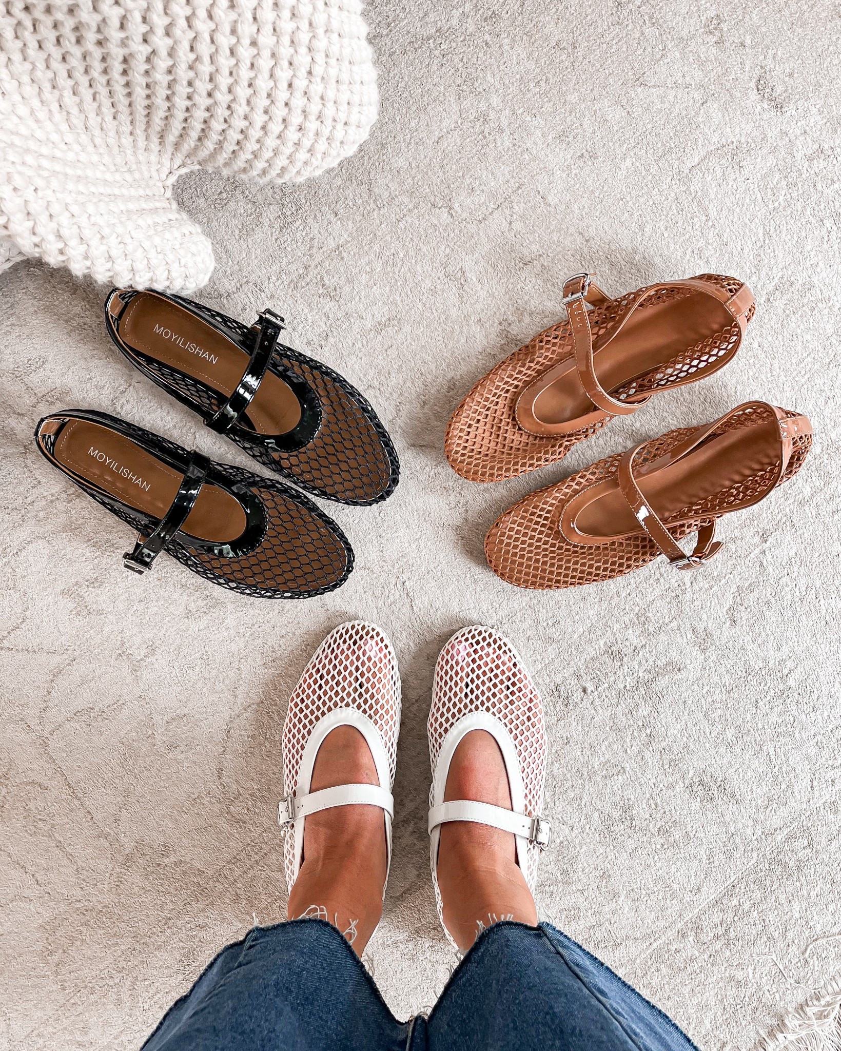 My favorite Amazon flats - wore them all spring & summer last year, they are so comfortable & go with everything!



#LTKootd #LTKSeasonal #LTKgrwm