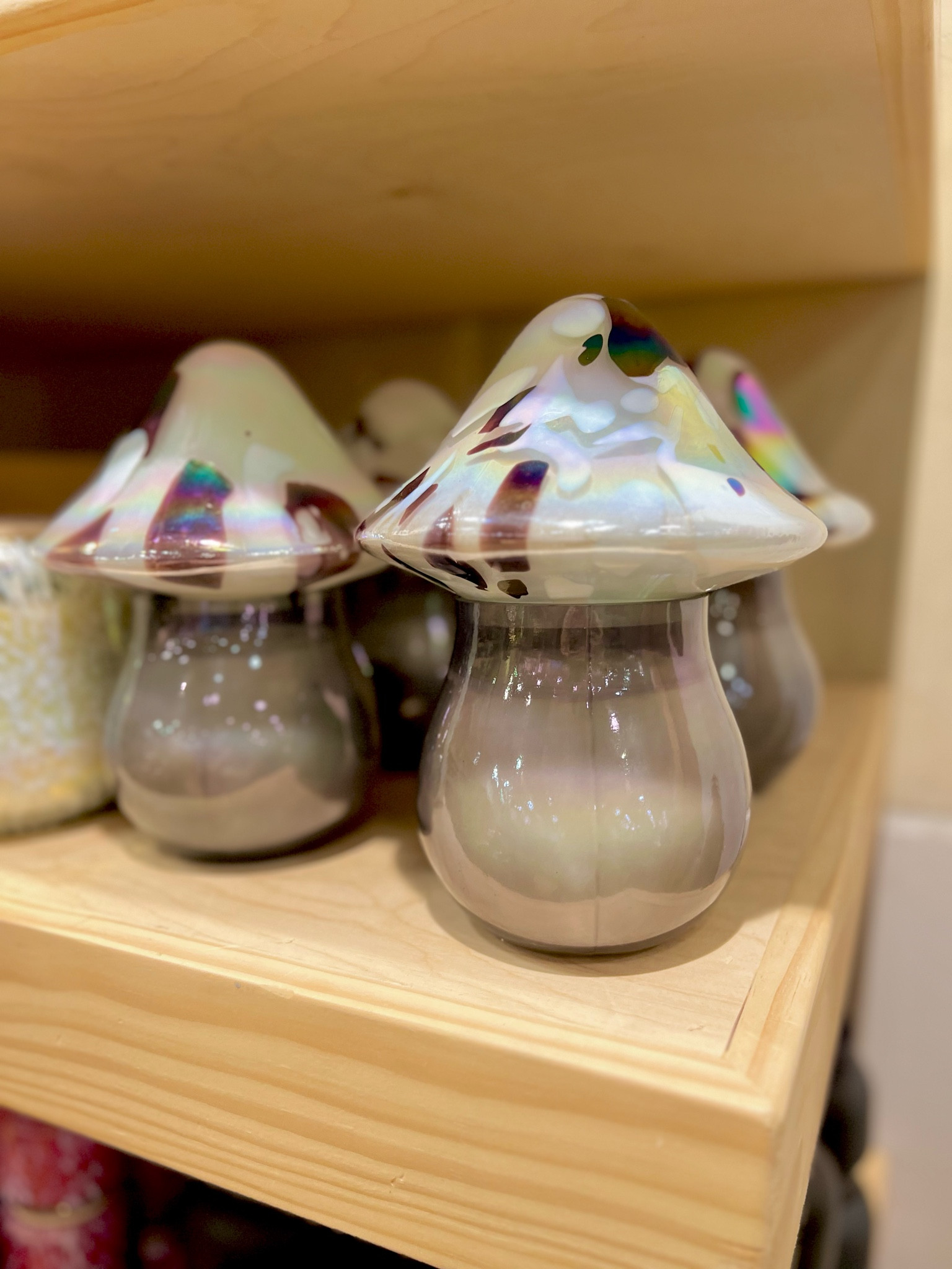 Mushroom Woody Cedar Leaf & Oak Glass Candle at Anthropologie 

#LTKSeasonal #LTKFindsUnder100 #LTKHome