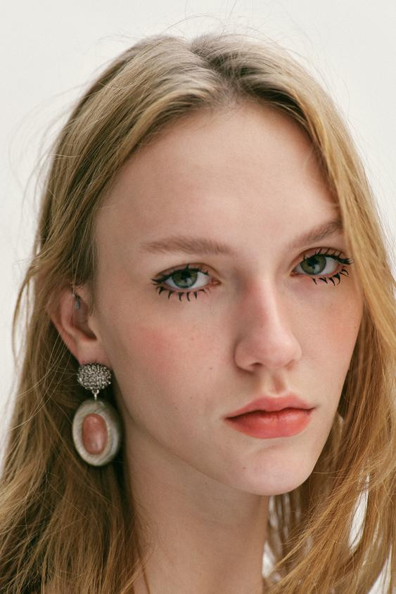 SPARKLY STONE EARRINGS | Zara US