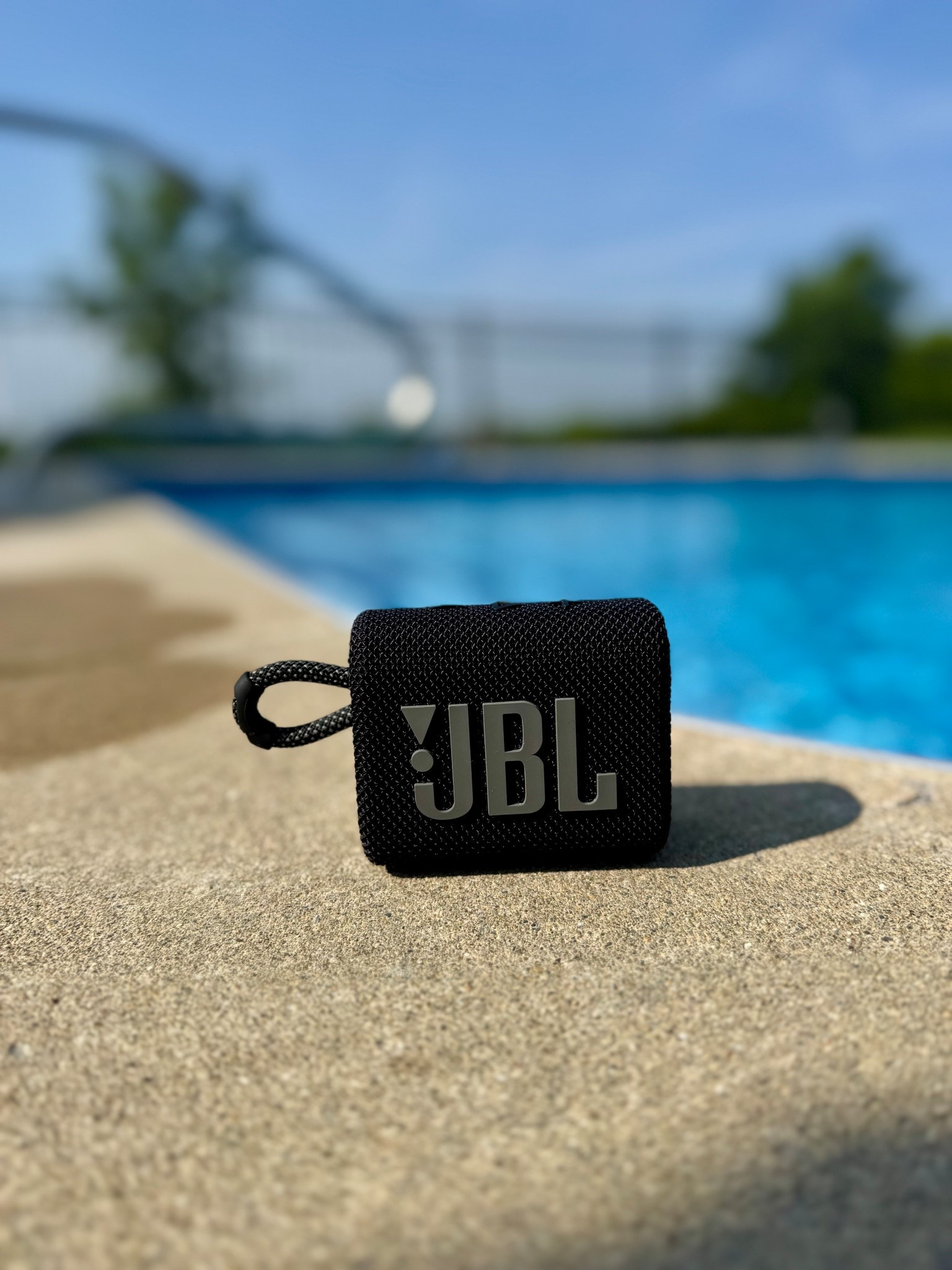 I’m obsessed with this little JBL Go 3 Speaker! My son received it as a gift, and it’s the perfect little “on the go” speaker! He brought it out to the pool today, and it was so powerful! I highly recommend it! You can also attach it to your beach or pool bag! #jblgo3speaker #jblspeaker #portablespeaker #JBL #onthegomusic #JBLGO3 