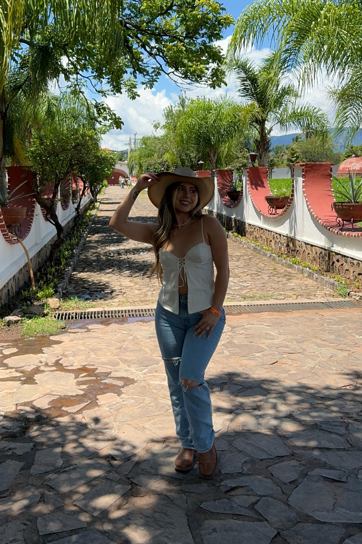tequila tasting🇲🇽🌵

#LTKFindsUnder50 #LTKShoeCrush #LTKStyleTip