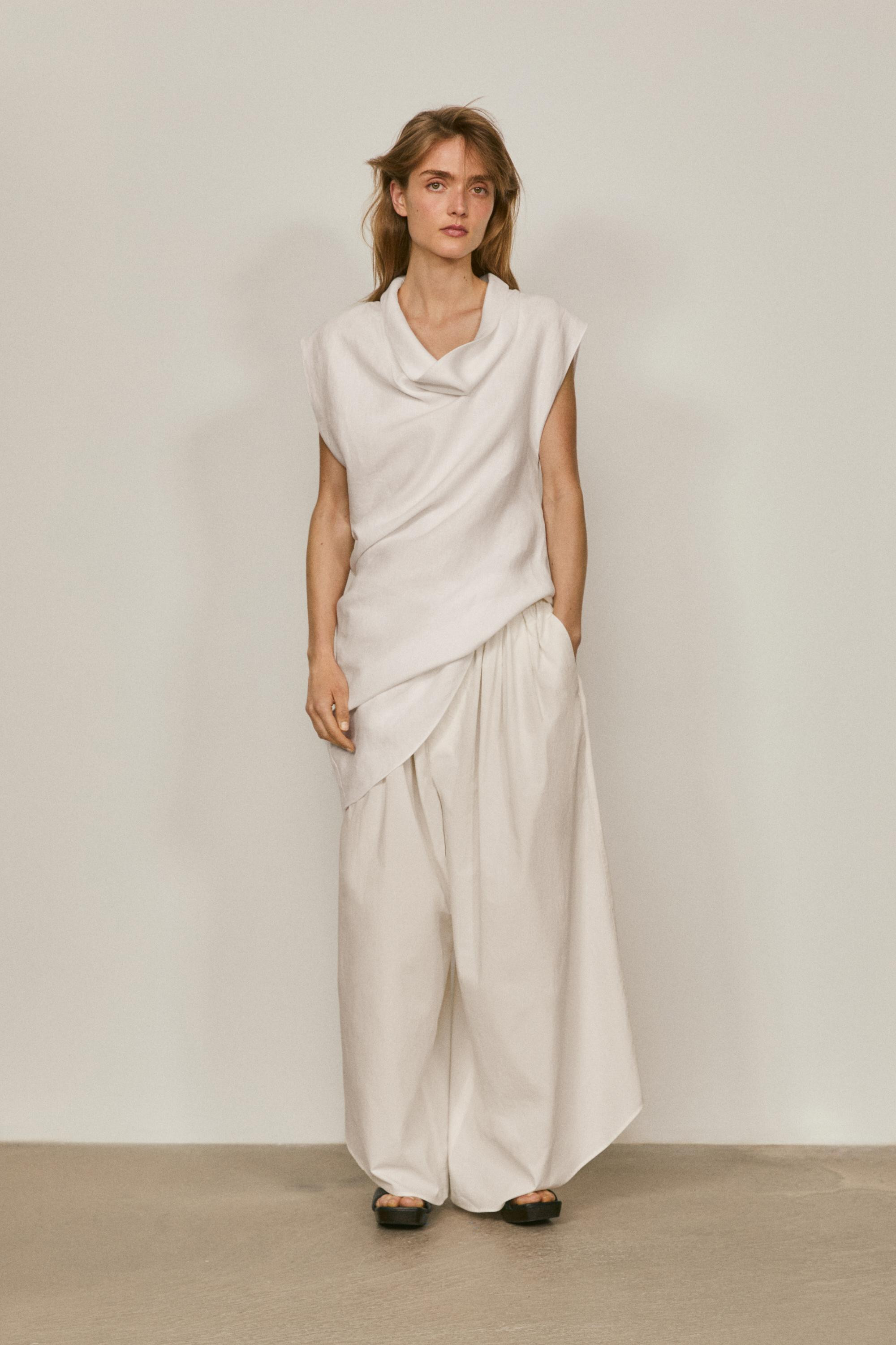 Asymmetrische top met sjaalkraag van 100% linnen - LIMITED EDITION | Massimo Dutti NL