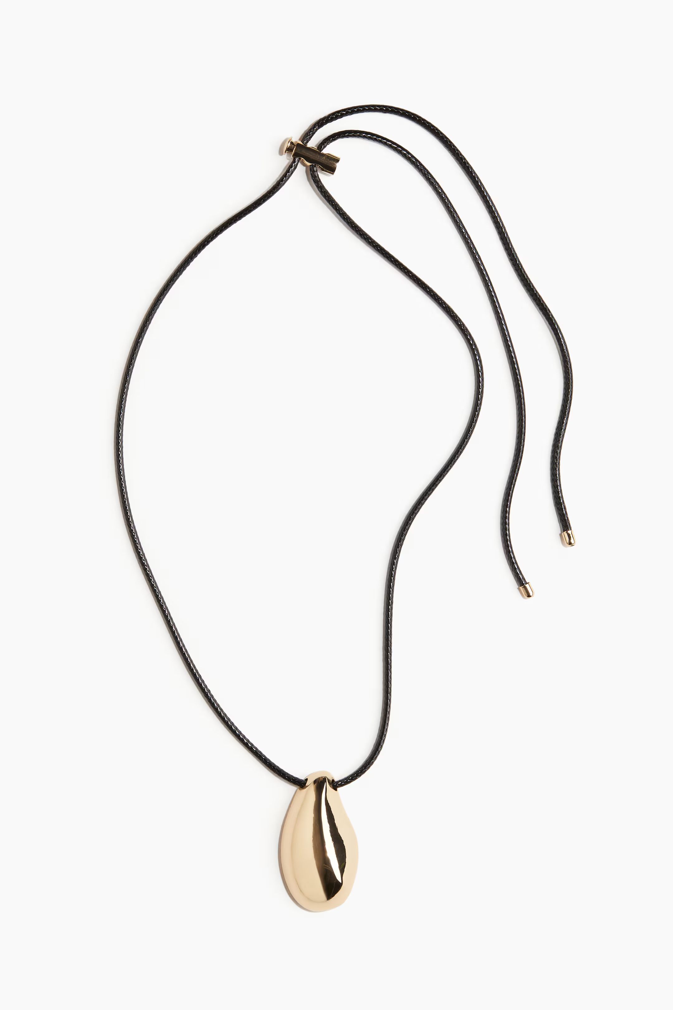 Pendant cord necklace | H&M (UK, MY, IN, SG, PH, TW, HK)