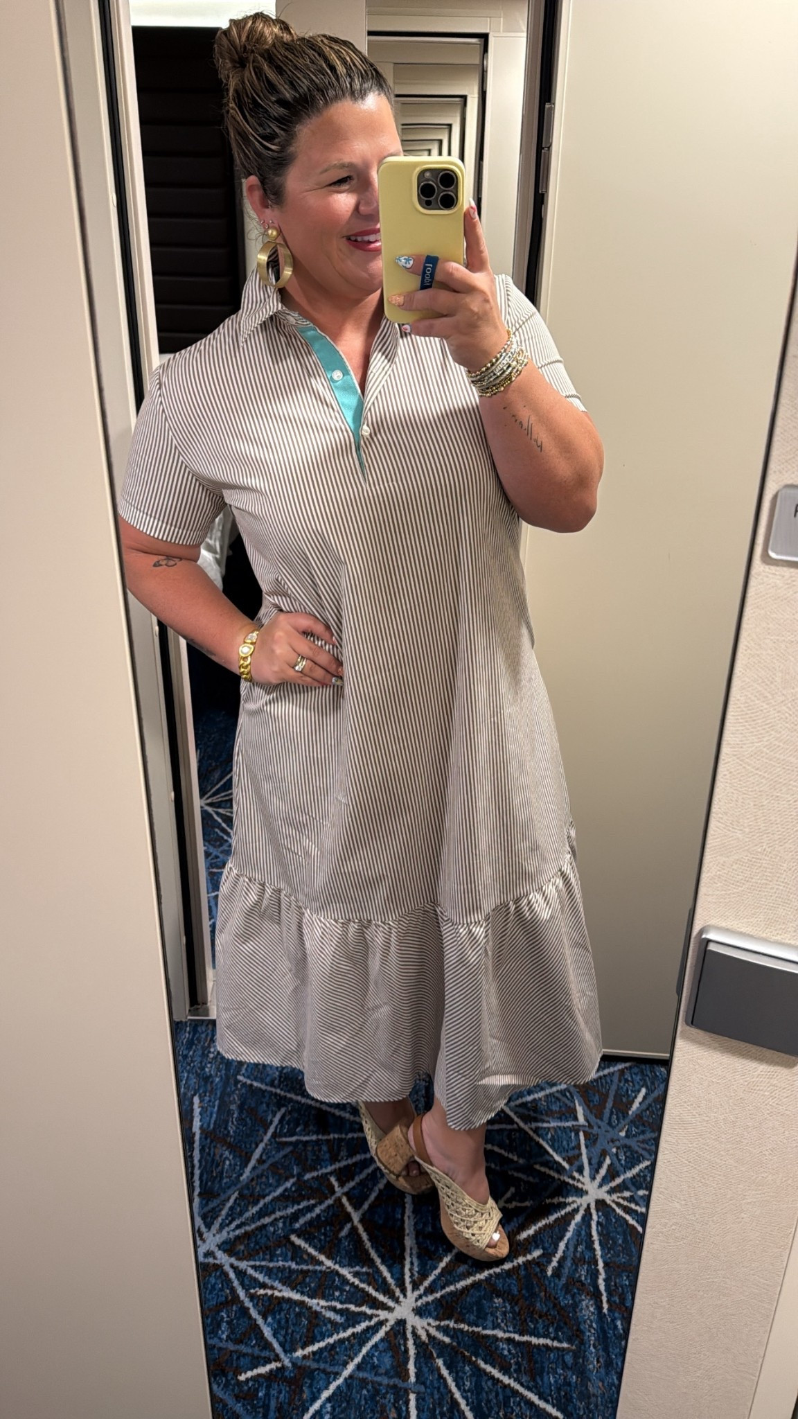 Vacation ootn 
Dress Caryn Lawn size 2 
Earrings -Sheila Fajl
Bracelets-  Julie Vos, Enewton and David Yurman
Shoes tts 

Vacation outfits~travel~outfit inspo