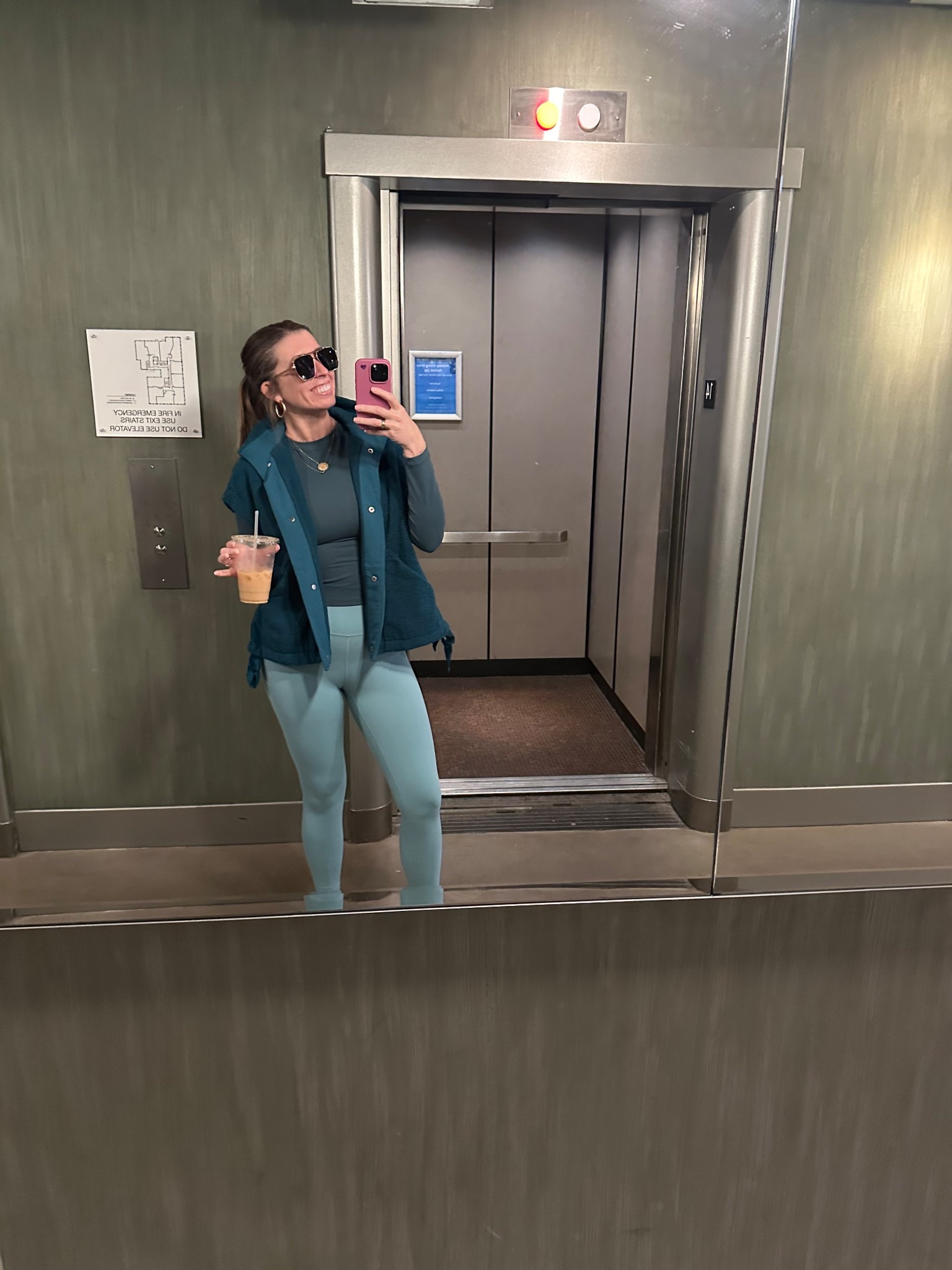 City stroll outfit!!! Coffee not included 😉

#LTKootd #LTKBeauty #LTKfitnessgoals