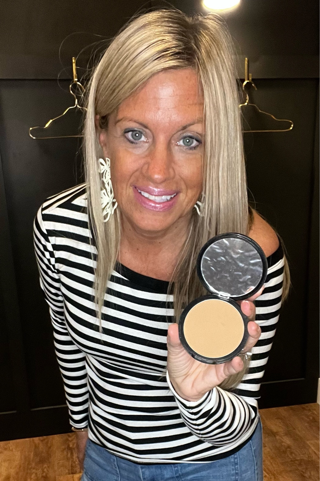 You’ll love this What’s Up Beaches bronzer for a sunkissed glow.  

#LTKBeauty #LTKSaleAlert
