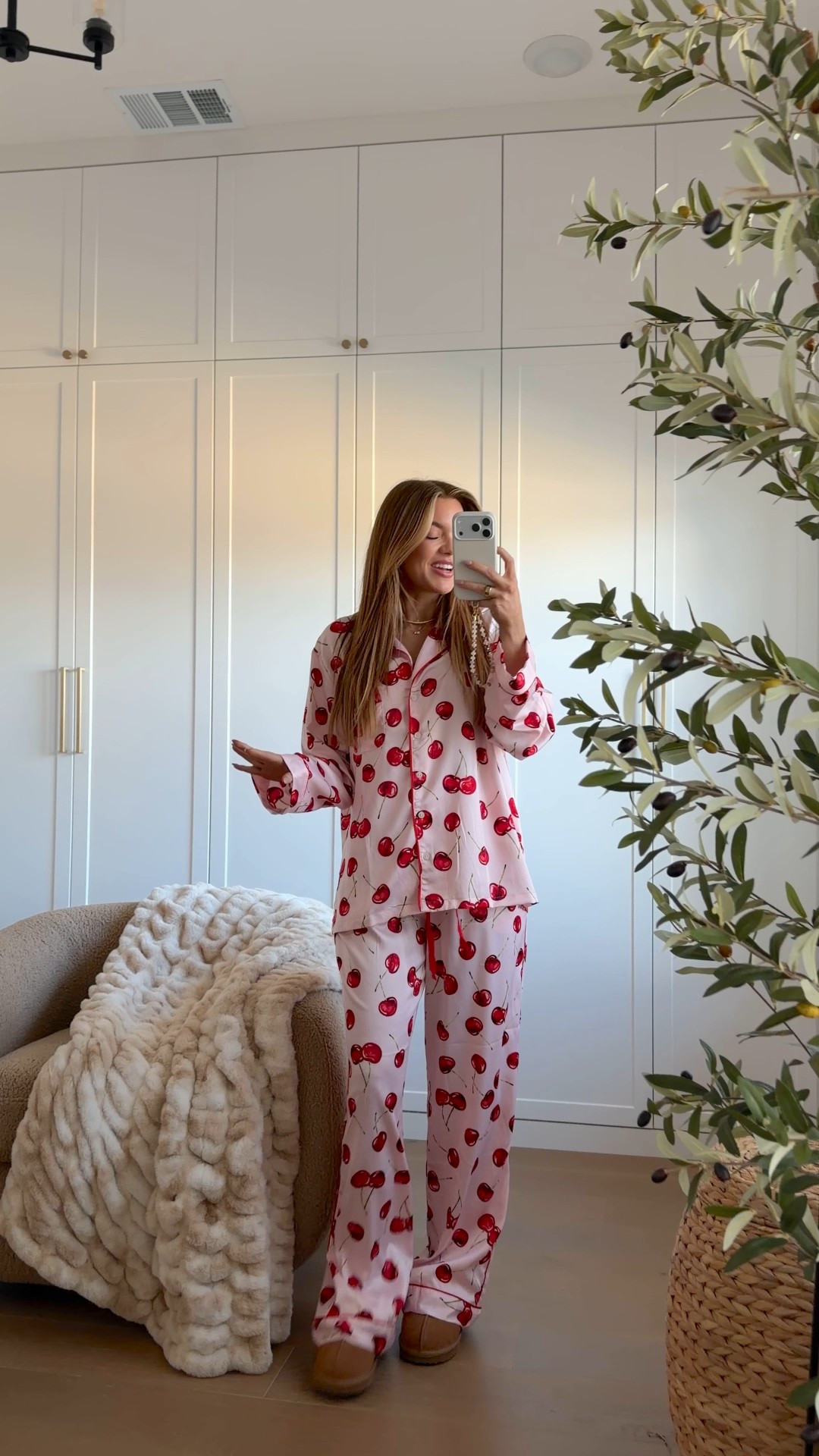 looooove 🍒 wearing a small