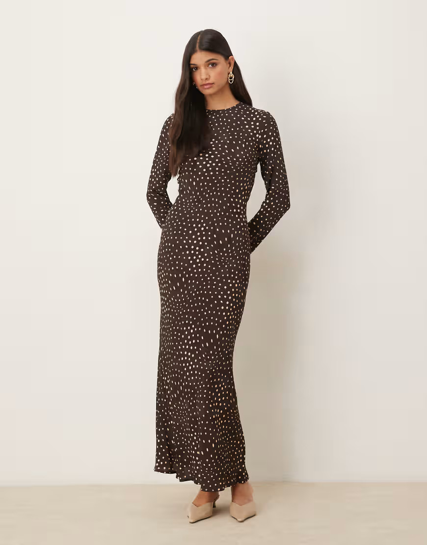 ASOS DESIGN crew neck long sleeve maxi dress in brown spot-Multi | ASOS (Global)