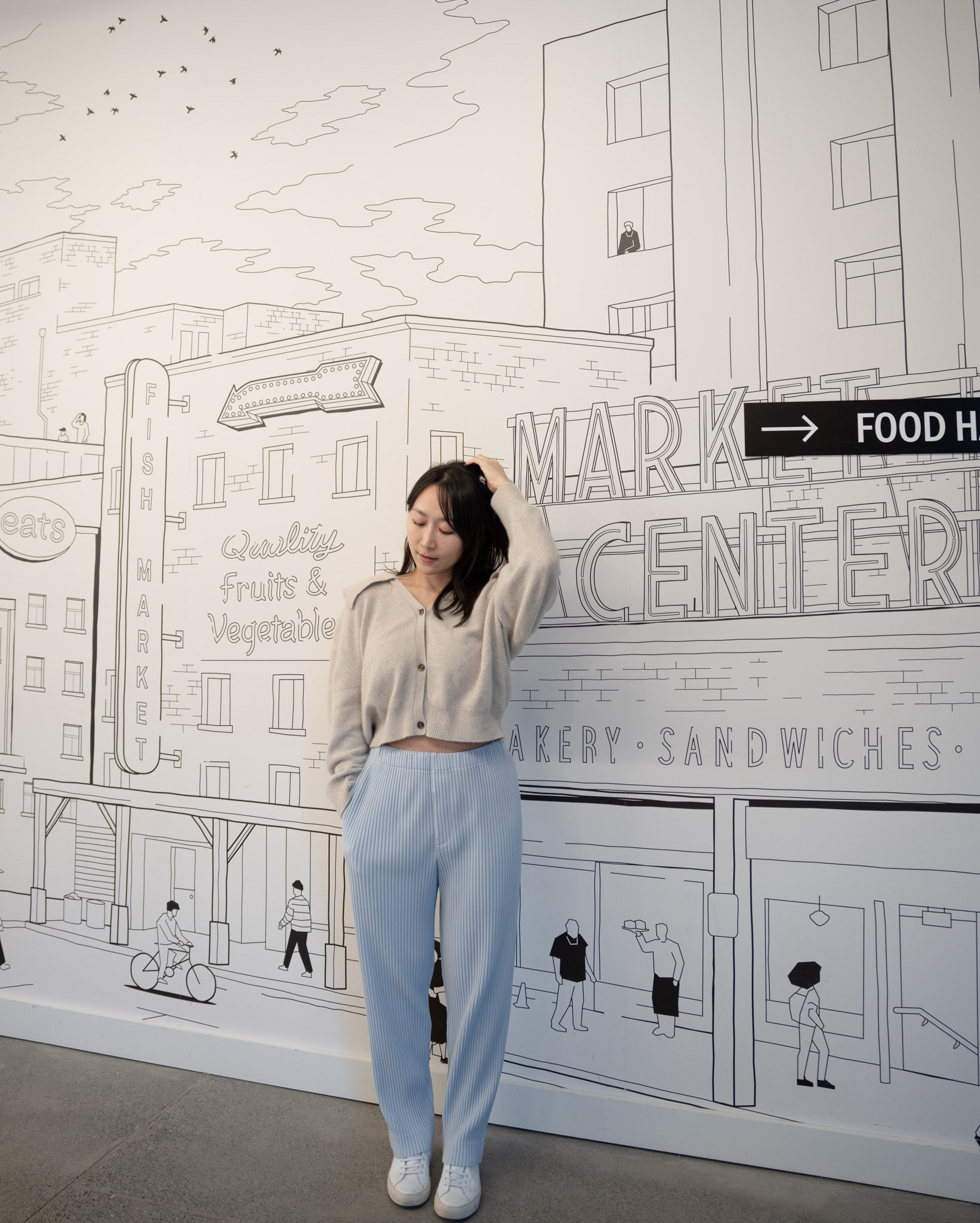 今天有不少男款三宅ㄧ生7折
他家就是有這種讓人入坑後就上癮的魔力 
男款皺褶立體度比女款好穿起來更修身
我前後已經入手4件還是欲罷不能
現在終於懂大家瘋狂包色的原因了!
男款我都是穿JP 1號
身高比較高的話可以選2號長度比較夠歐


#LTKsalealert #LTKAsia