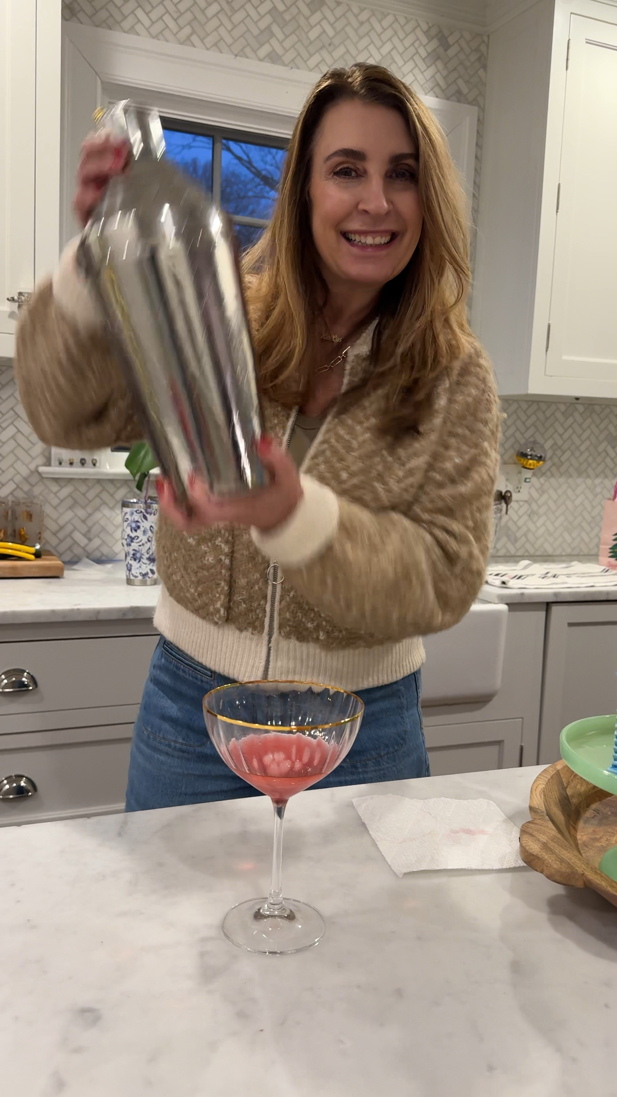 🍸 Happy hour is better when you serve it up in a giant cocktail shaker! 
The perfect hostess gift.
.
.
.
.
.
Happy hour, cocktails, hostess gifts, gift guide, party ideas, cocktails 

#LTKHome #LTKGiftGuide #LTKHoliday