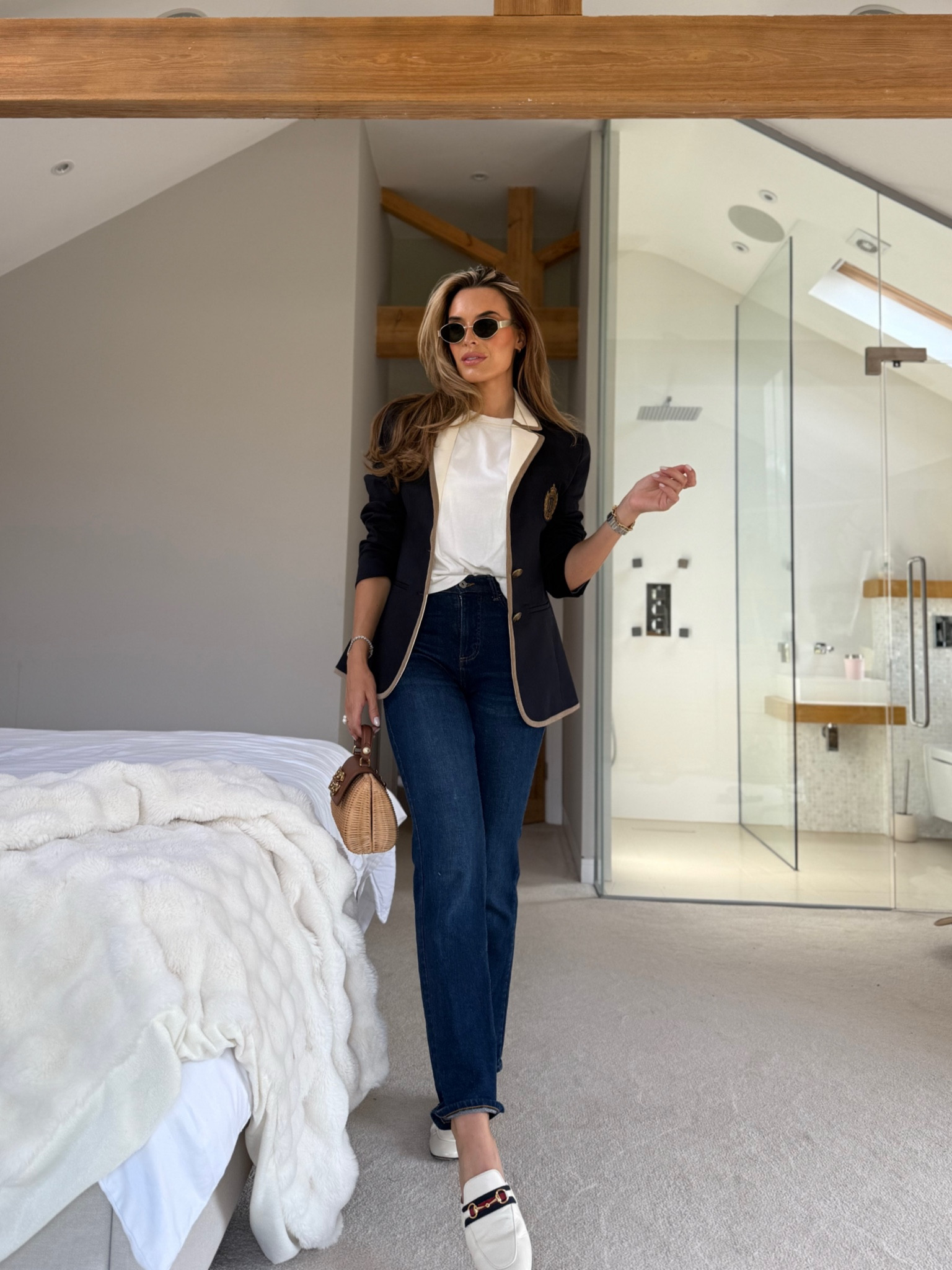 3. Heritage Cool – effortless old money meets modern muse.
White jeans, a fine knit, and soft leather slippers. This one’s for gallery strolls, garden soirées, or when you want to look expensive without saying a word.

#LTKsummer #LTKluxury #LTKstyletip