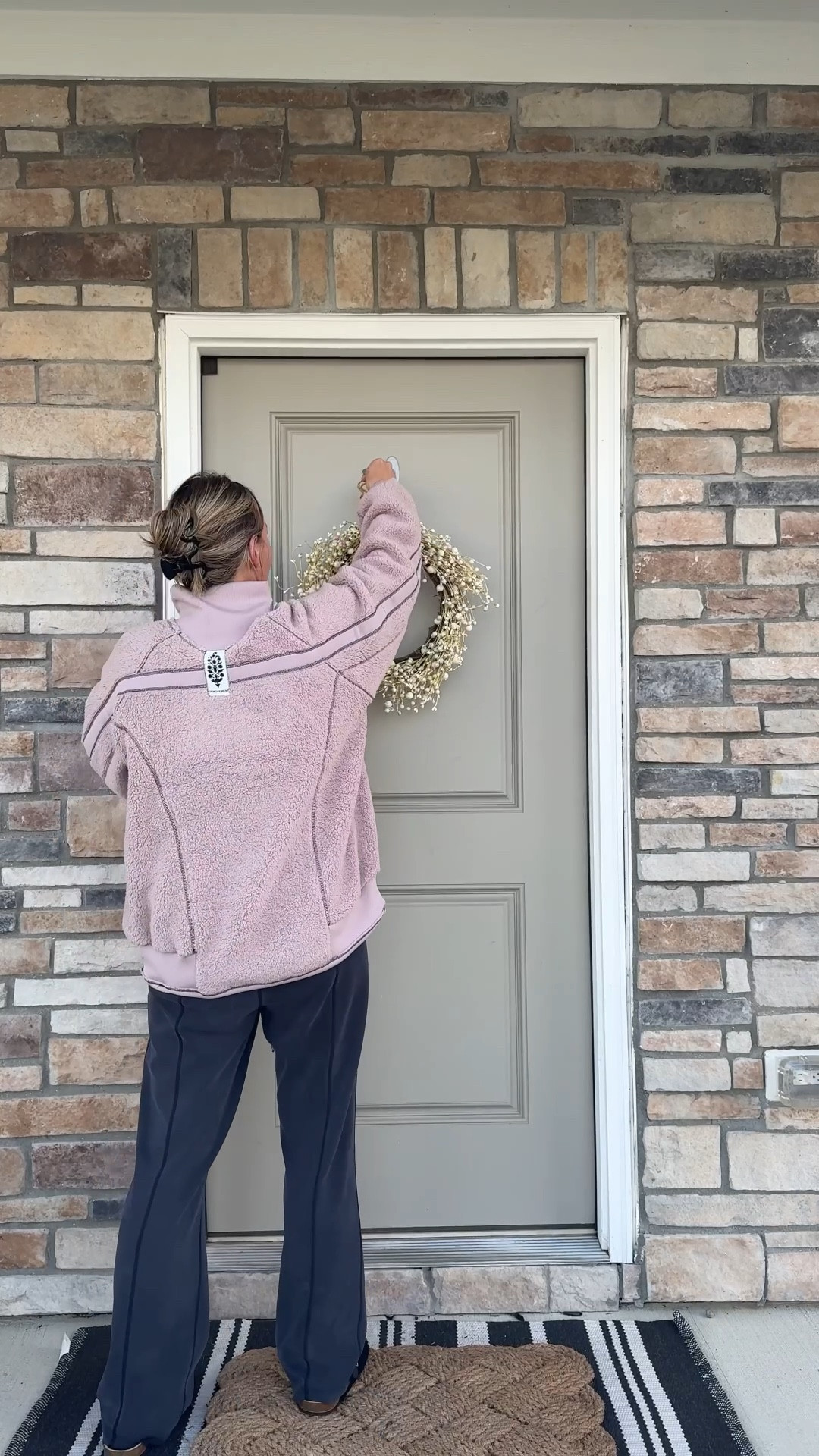 Getting our home ready for Christmas decor! Doing a little at a time this year ❤️ 

@lululemon
@freepeople

#LTKSeasonal #LTKHoliday #LTKFindsUnder100