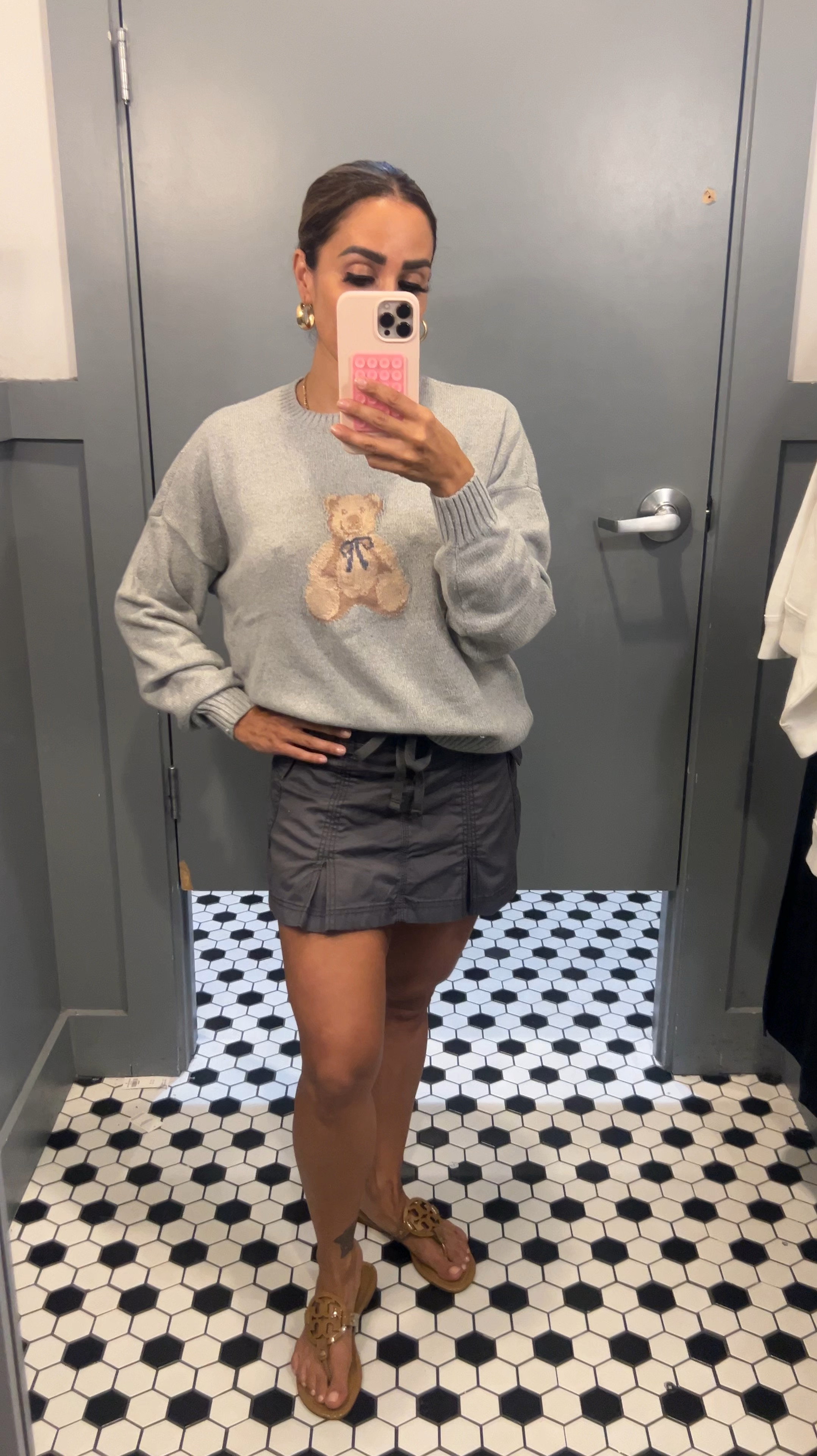 I’m wearing a size XS for the skort and a size Small for the sweater. I am 5”0 and 115 lbs. 34B

#LTKVideo #LTKFindsUnder50 #LTKStyleTip