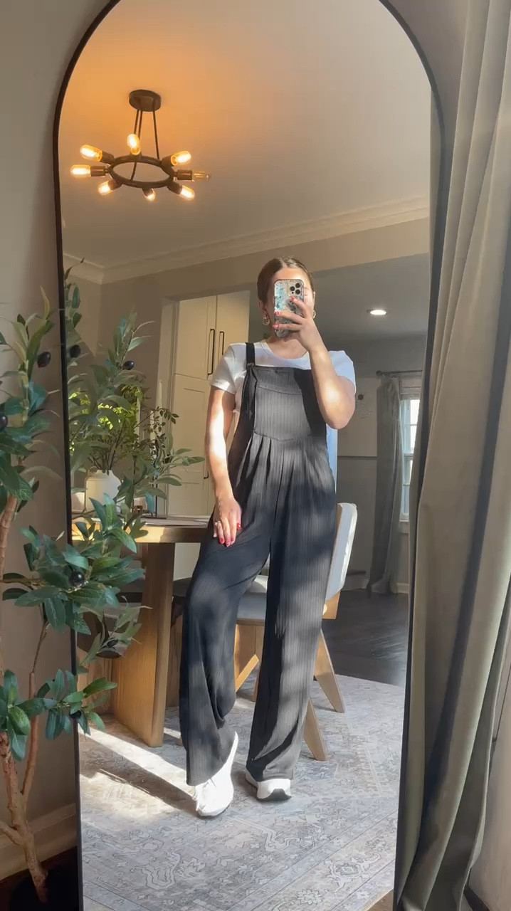 The cutest most comfortable jumpsuit for fall!

#LTKCyberWeek #LTKStyleTip #LTKSeasonal