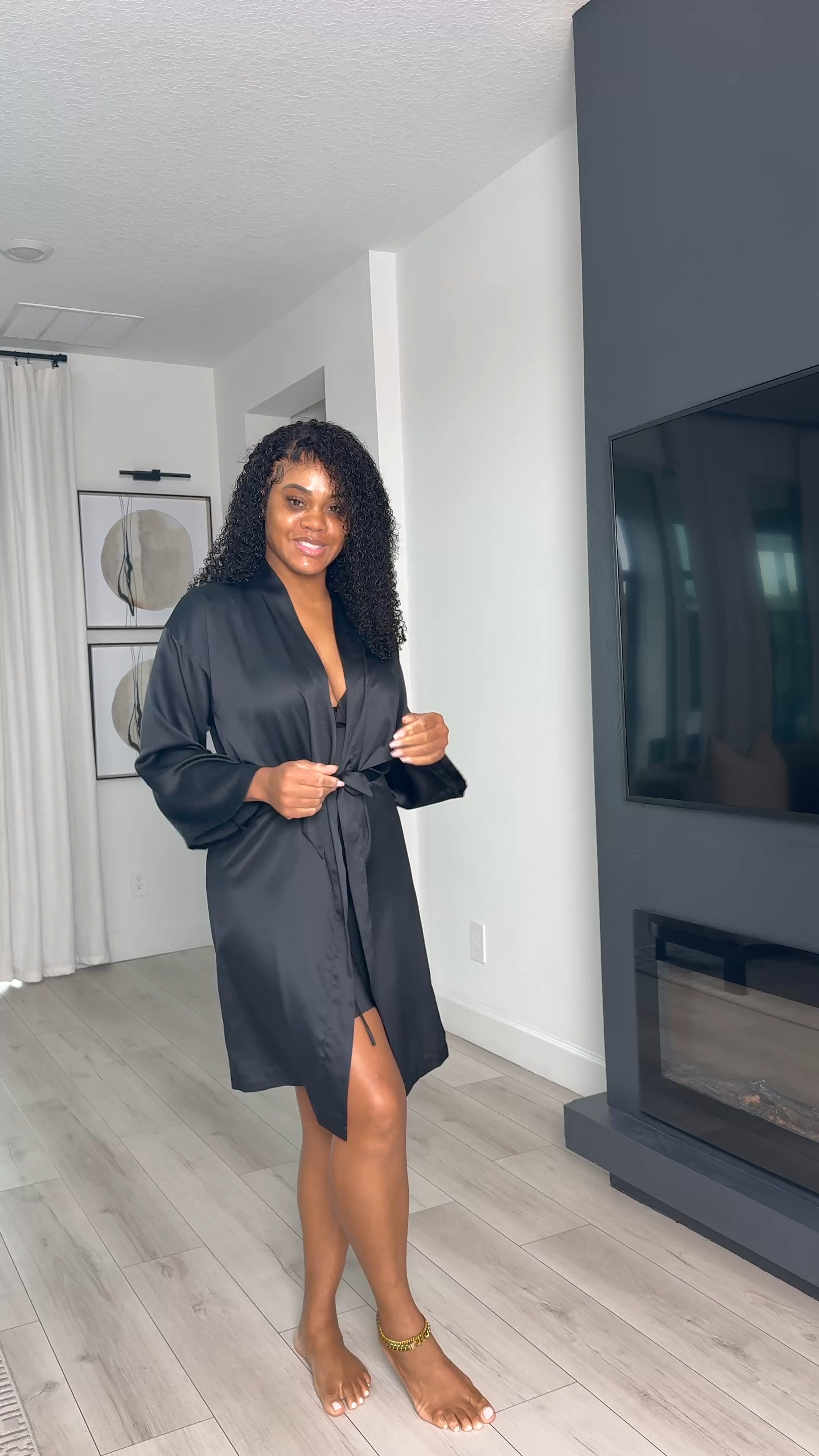 Live without pretending, love without depending

Who’s callin’ my phone?