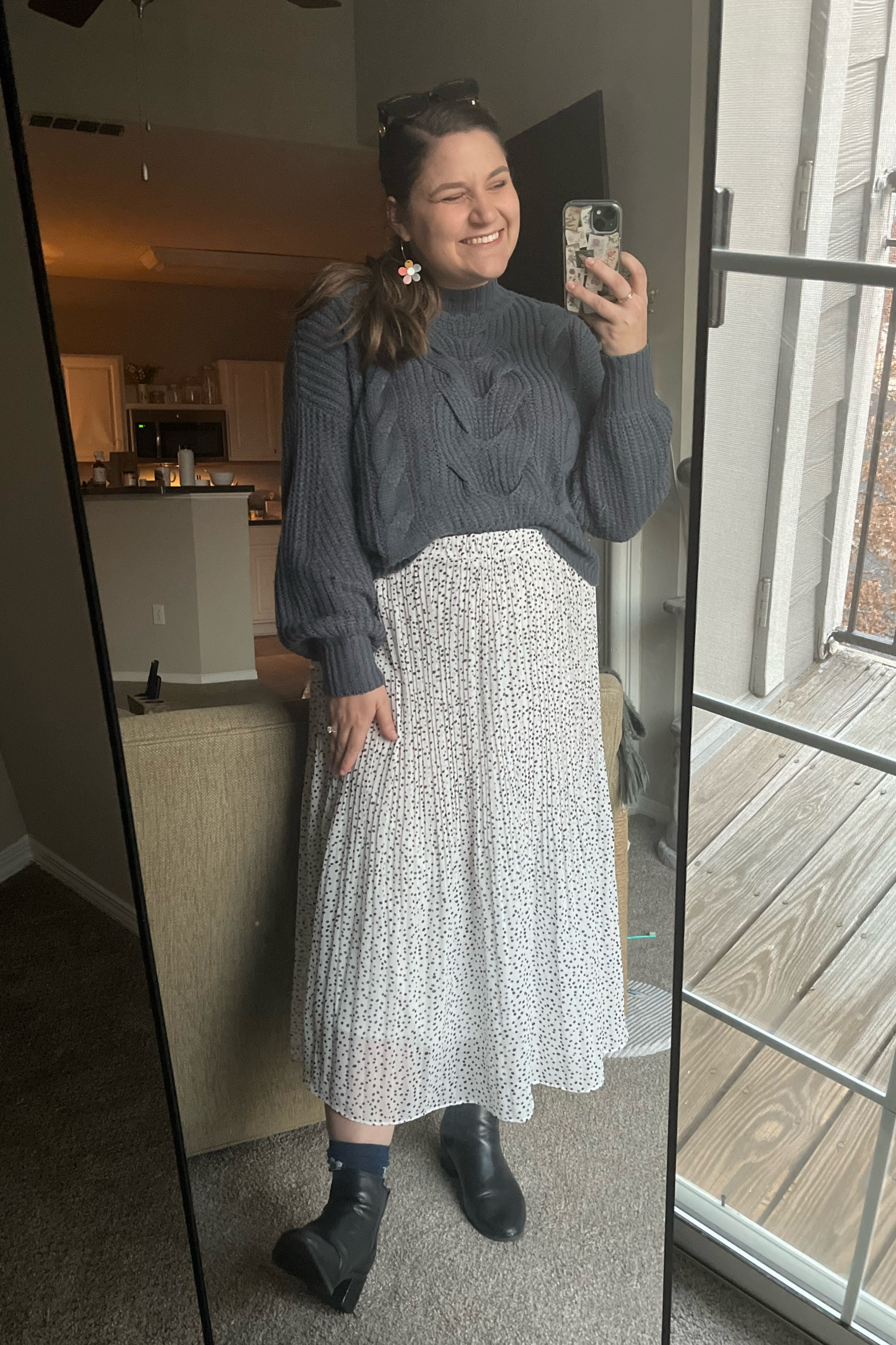Mostly thrifted outfit, see dupes below! Dm me on IG @simplyoliveblog for a link and discount code to the cutie earrings I’m wearing here!
Casual, midi skirt, maxi skirt, cable knit sweater, spring fashion