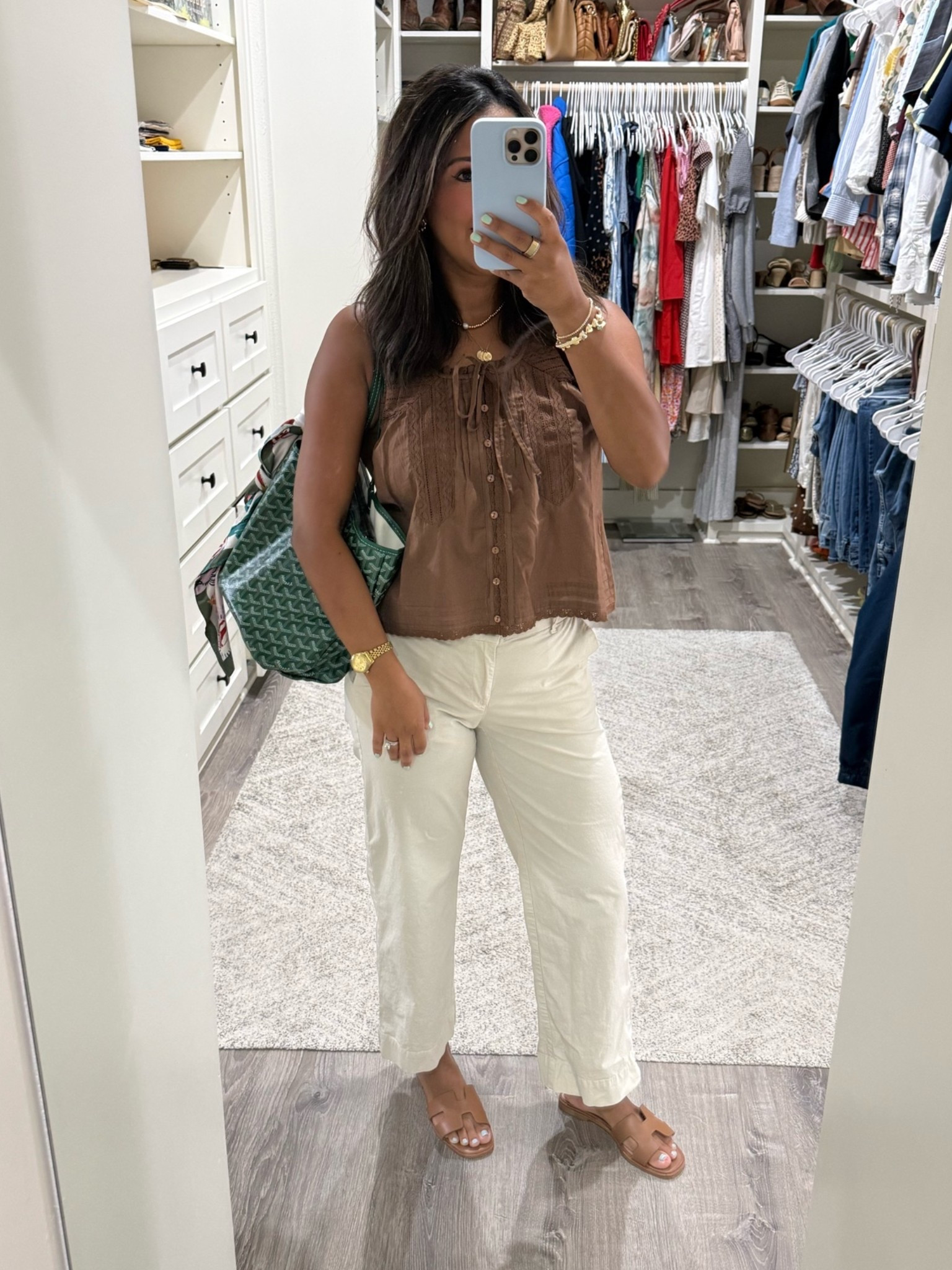 Happy Monday! 🤎 linking a similar top here!

#LTKootd #LTKgrwm #LTKdayinmylife