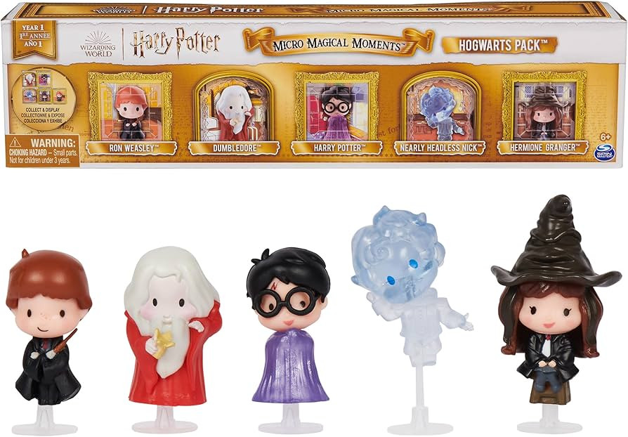 Wizarding World Harry Potter, Micro Magical Moments Hogwarts 5-Pack Mini Figures Gift Set with Di... | Amazon (US)