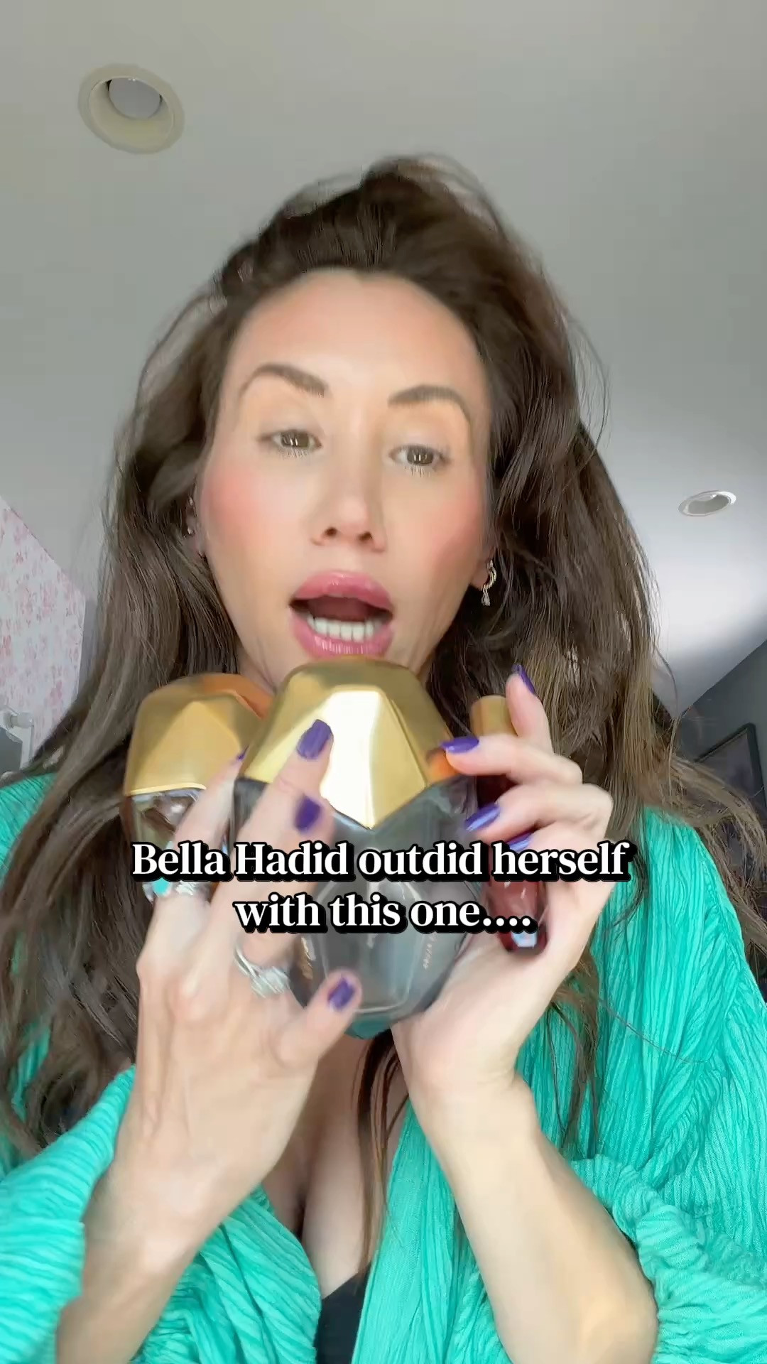 the most beautiful limited edition scent — oil based so instead of evaporating it just sinks into your skin and stays all day. jasmine, blue lotus, rose, eucalyptus and silky musks. bella hadid made this one.

#orebella #perfume #oilbasedperfume #limitededitionscent
orebella jasmine blues parfum, oil based perfume that lasts all day, bella hadid perfume, limited edition floral perfume 

 #LTKBeauty