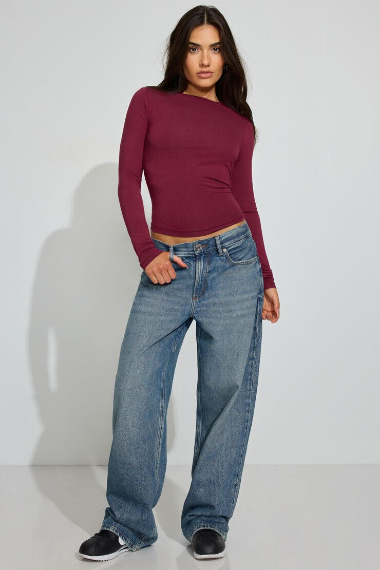 Smooth Long Sleeve Crewneck Top | Garage Clothing