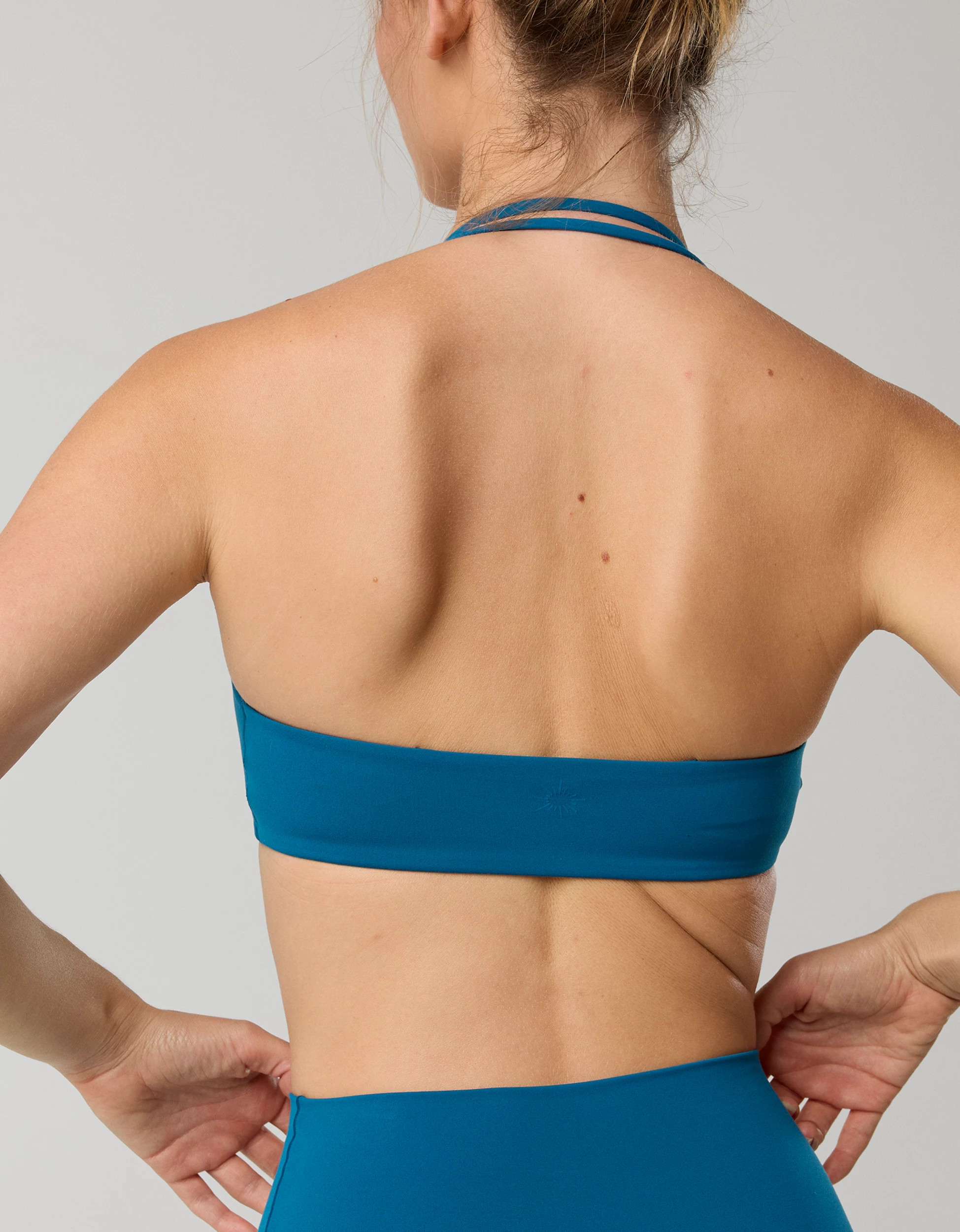 OFFLINE By Aerie Real Me XTRA Twist Halter Sports Bra | Aerie