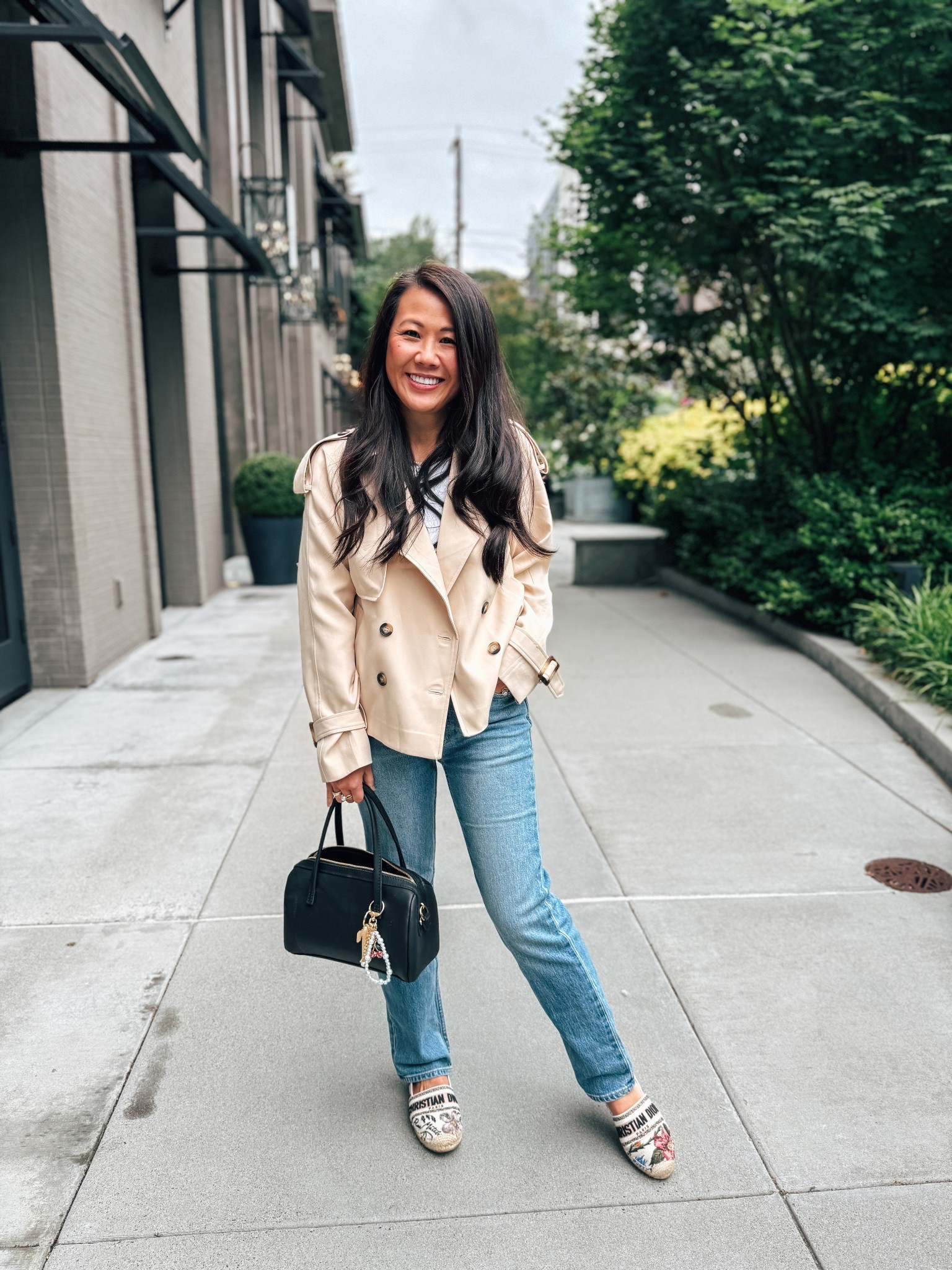 Cropped trench coat on sale!
Amazon prime day
Straight leg jeans petite sizes


#LTKFindsUnder50 #LTKPetite #LTKOver40