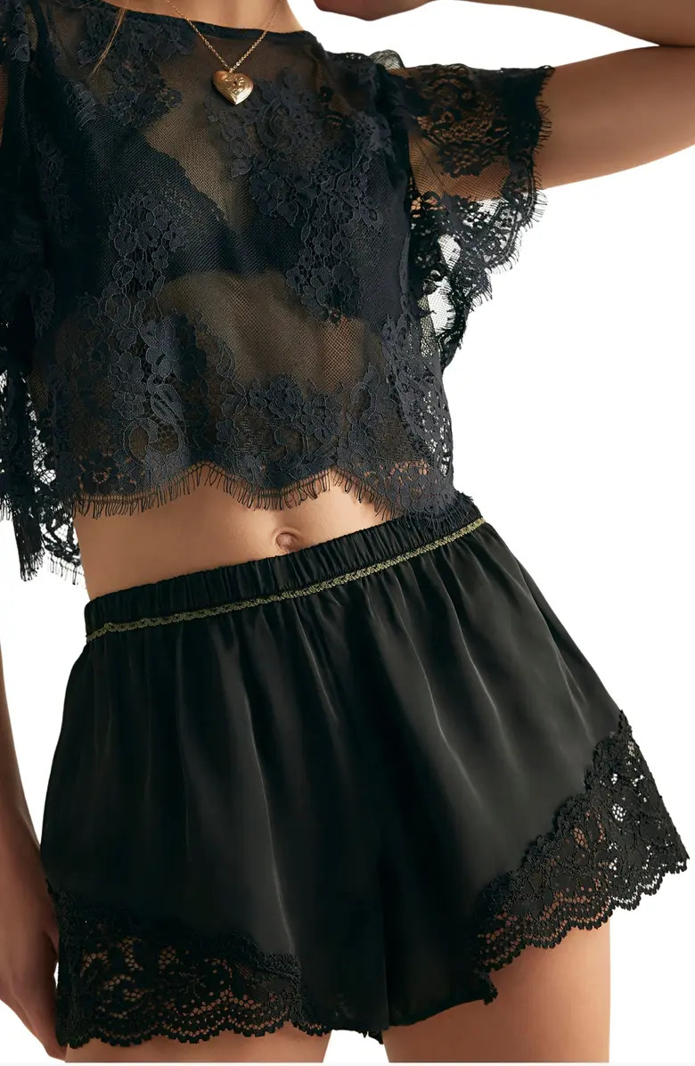 Meet Me in the Middle Lace Trim Tap Shorts | Nordstrom