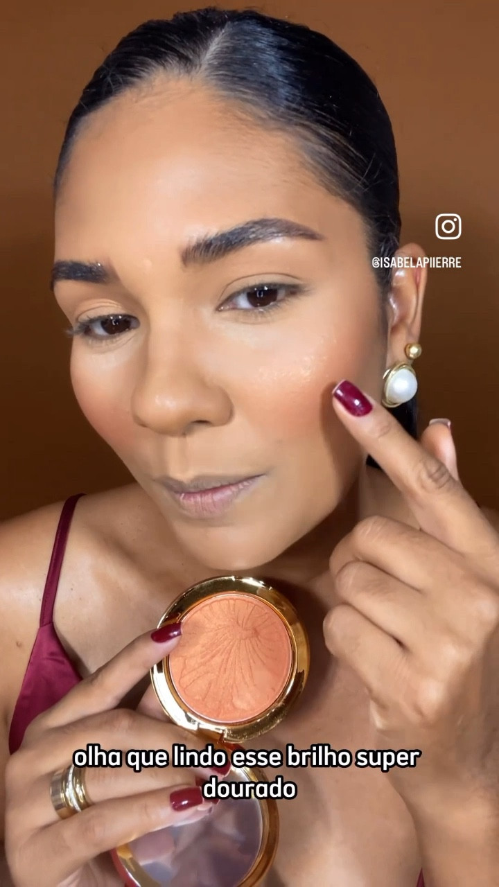 ILUMINADOR/BLUSH/ SOMBRA 
1 produto 3 finalidades ✨
