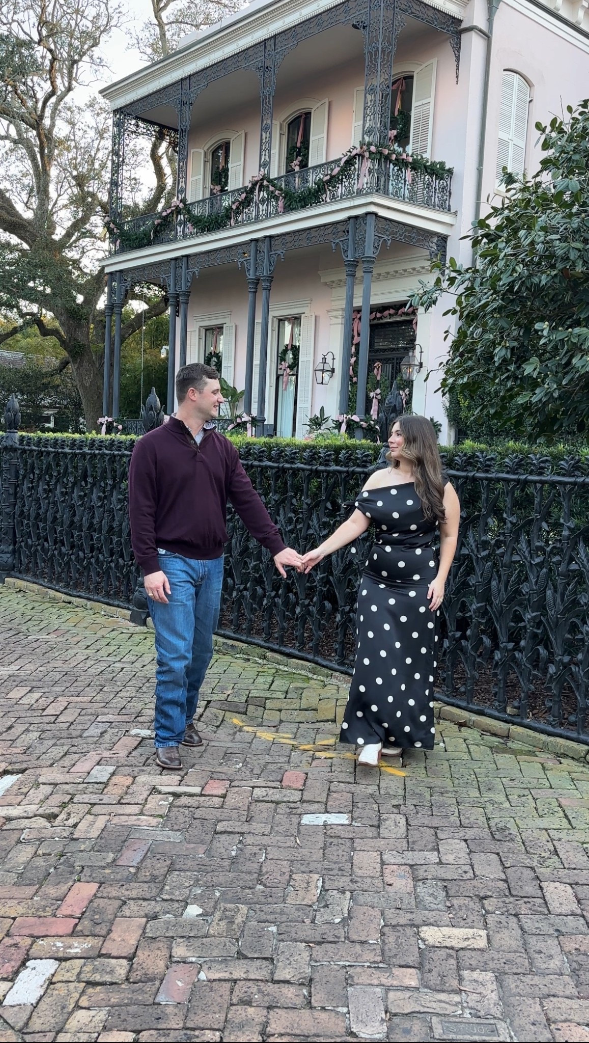 my outfit for couples photos in New Orleans 🖤

size large in dress— size up if you have a curvy shape! I’m normally a small/medium in most brands but needed room for my hips. all are exact! 

western style, western fashion, OOTD, polka dot, engagement photos


#LTKHoliday #LTKdayinmylife #LTKootd