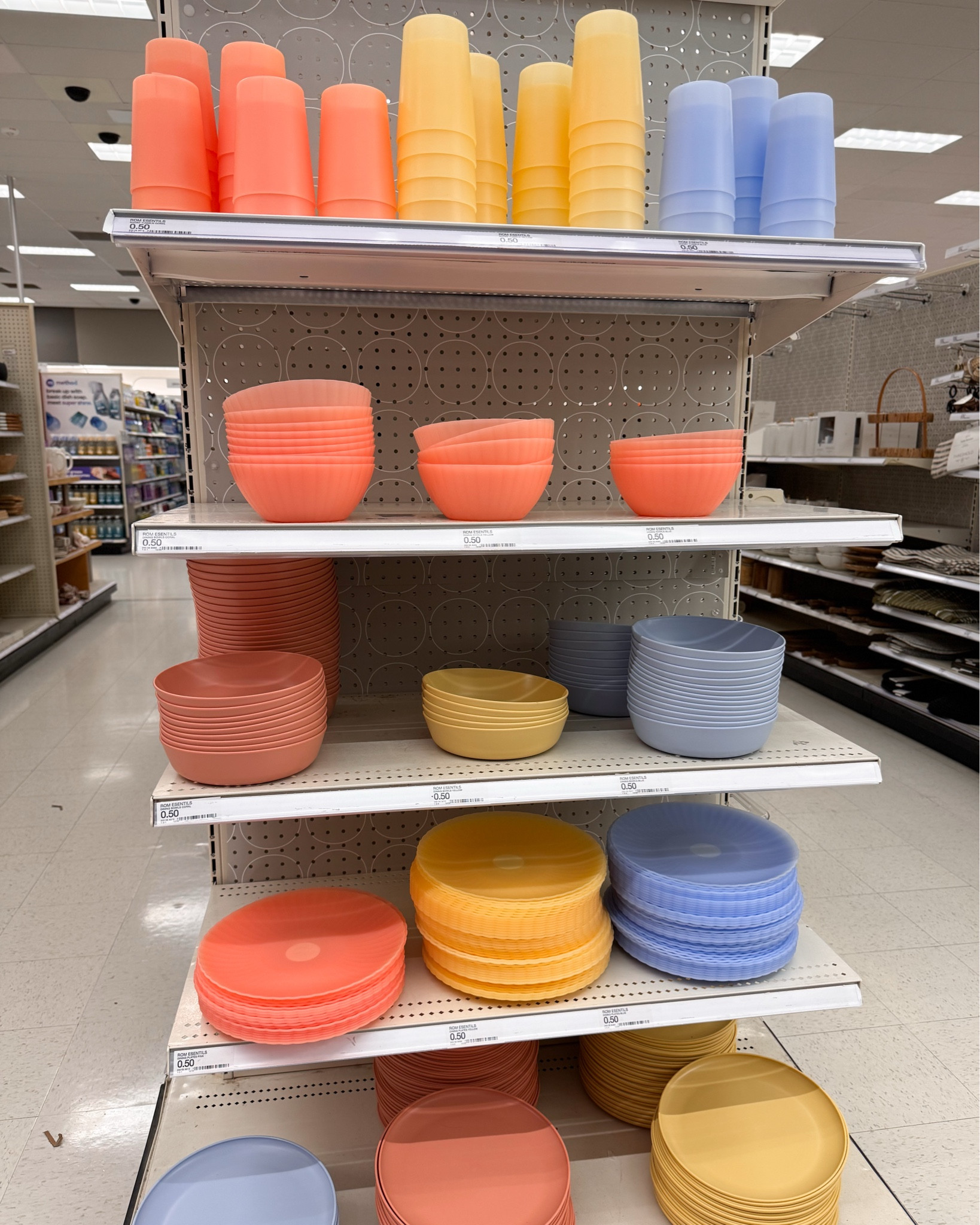 .50 cent dinnerware 

target home, organization 

#LTKSpringSale #LTKHome