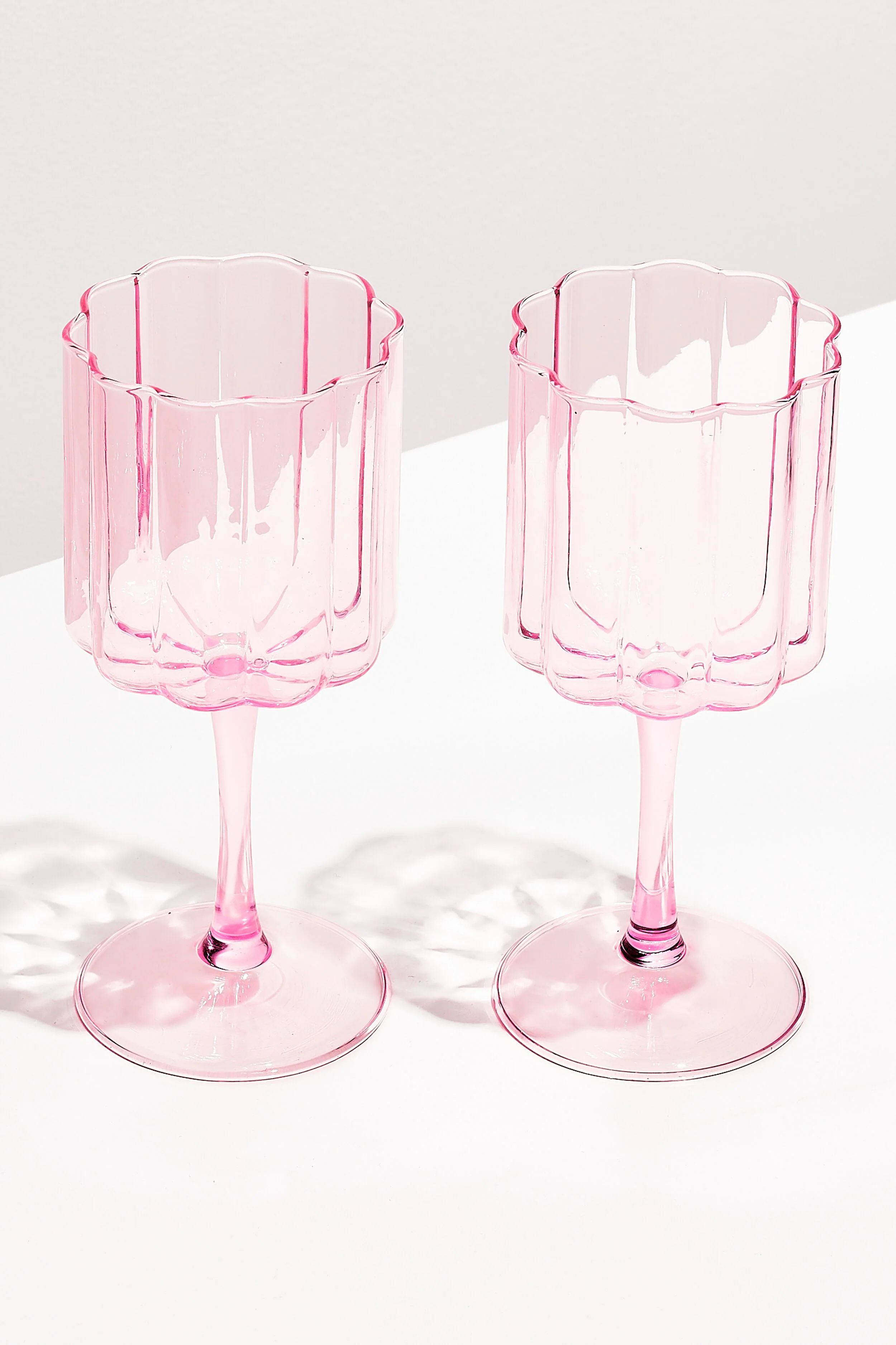 Pink Wave Wine Glasses (Set of 2) | Tuckernuck (US)